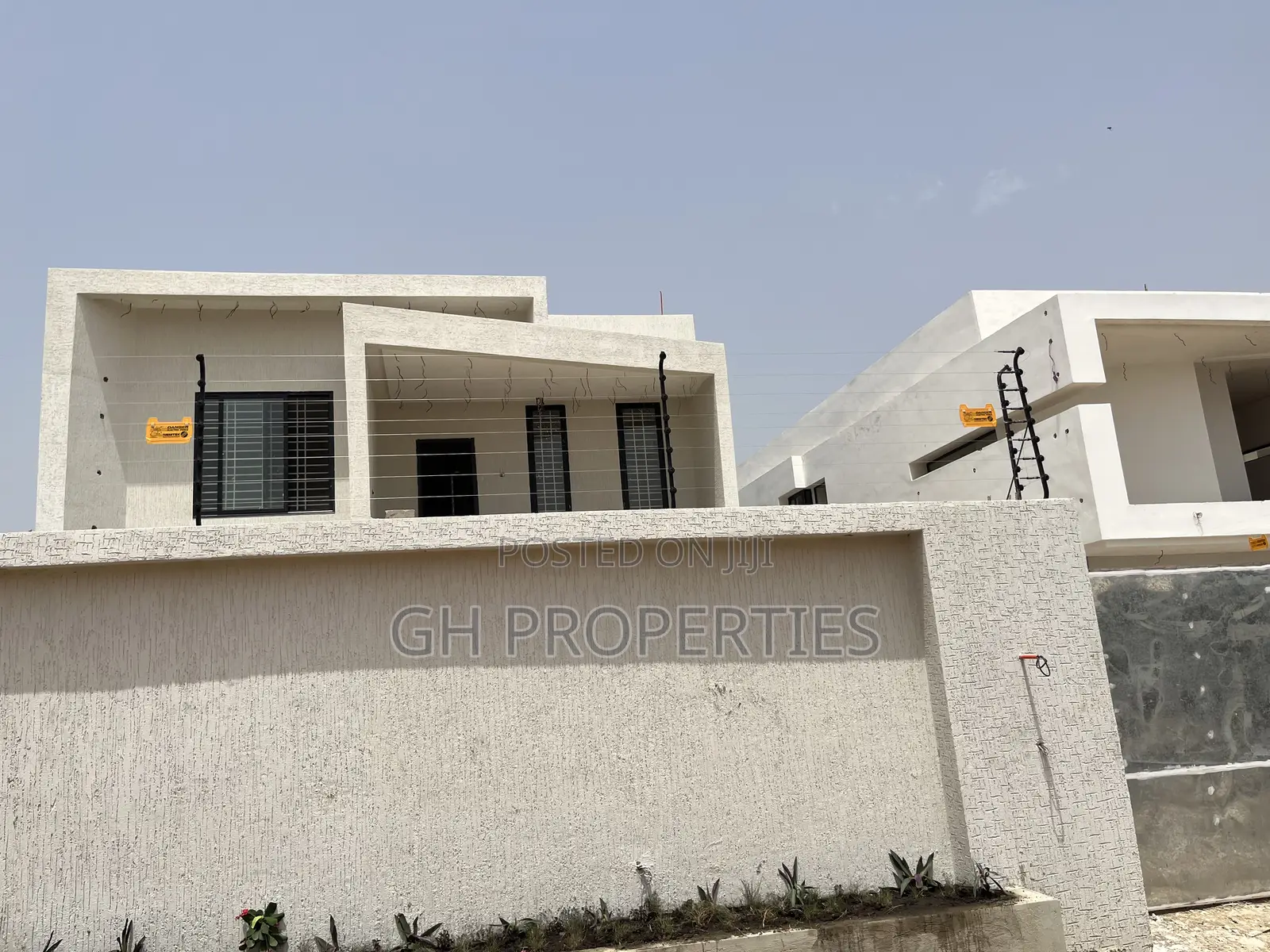 4bdrm Duplex in Santasi,Anyienem, Kumasi Metropolitan for sale in Kumasi Metropolitan