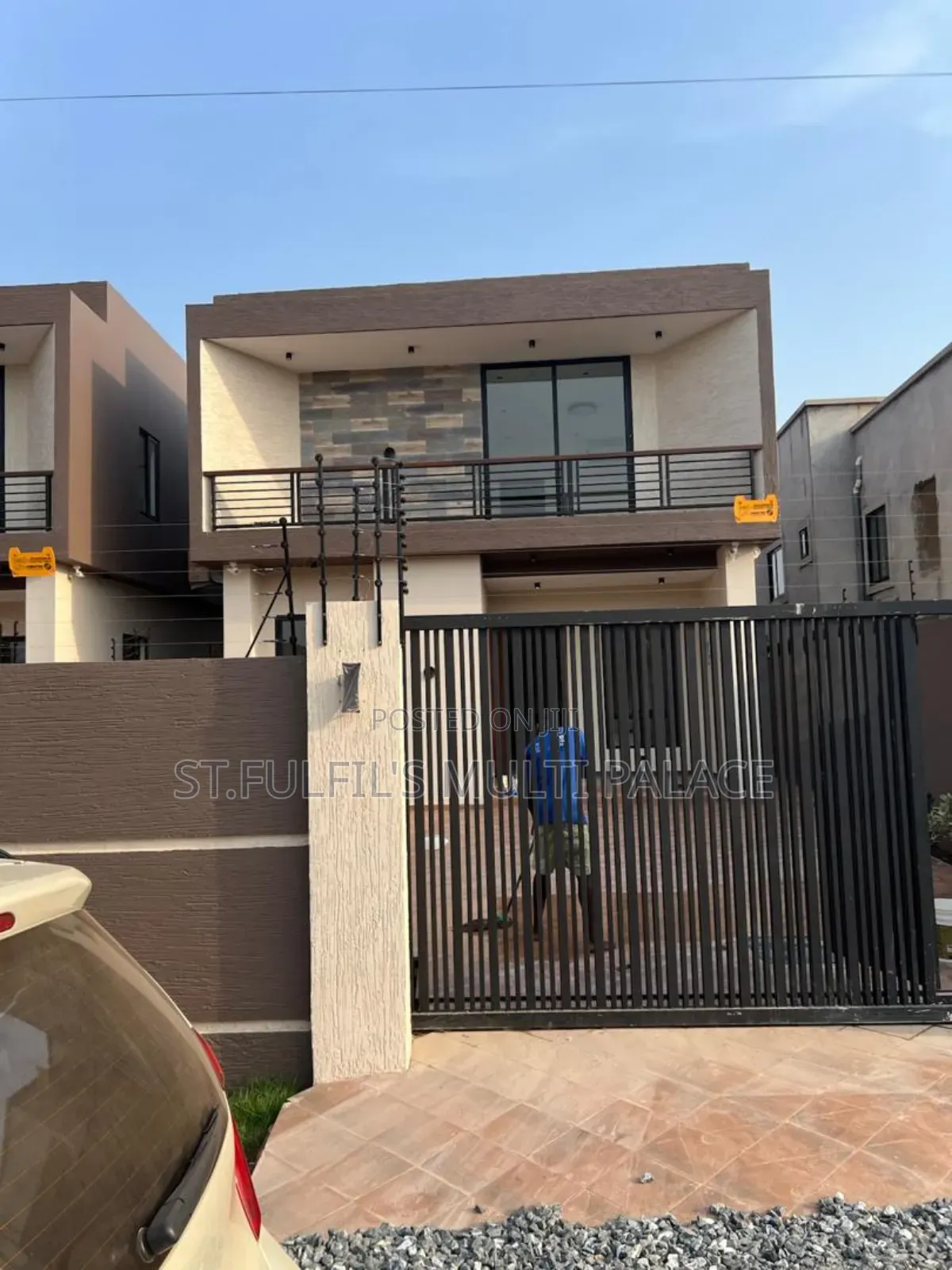 4bdrm House in Oyarifa, Barrier for sale in Barrier