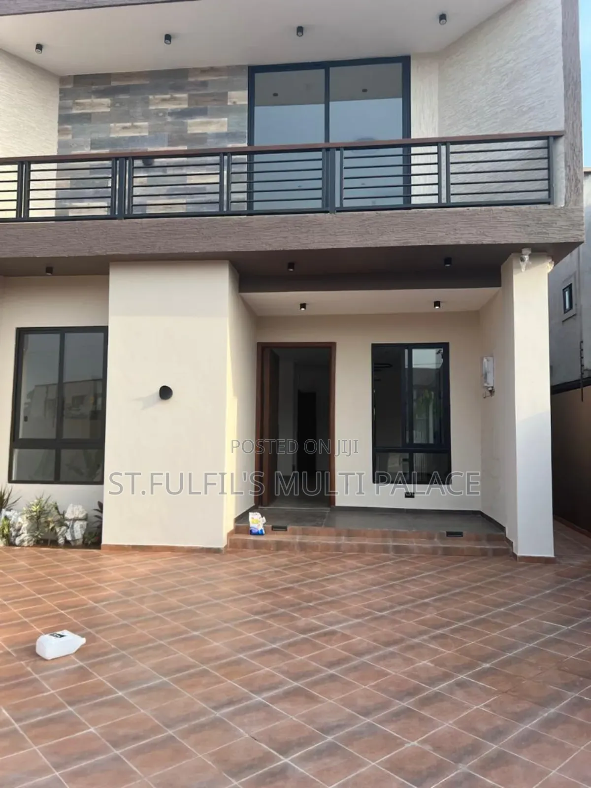 4bdrm House in Oyarifa, Barrier for sale in Barrier