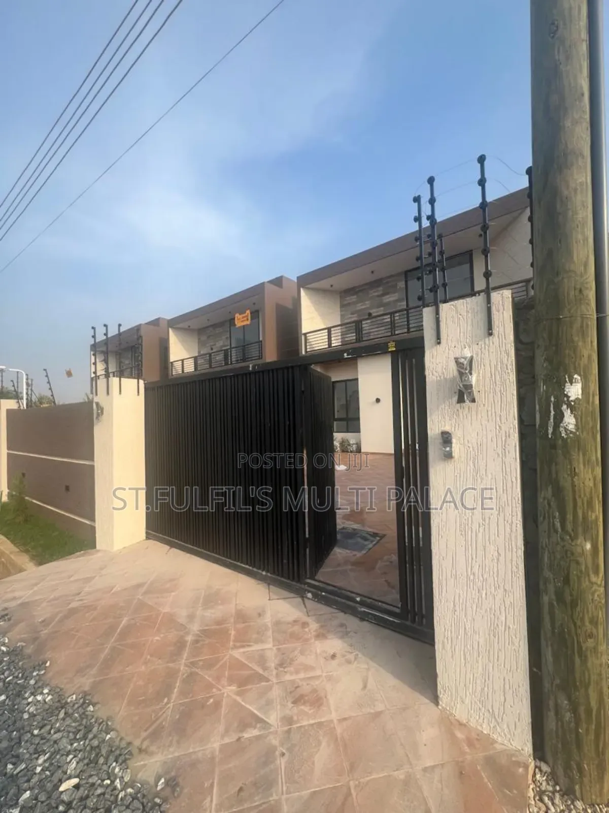 4bdrm House in Oyarifa, Barrier for sale in Barrier