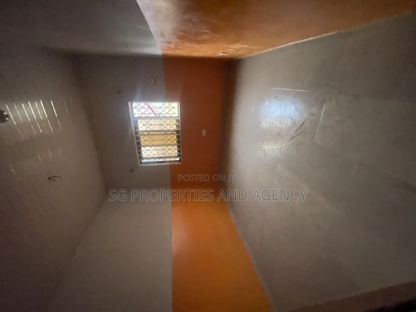 3bdrm House in Lashibi, Sakumono for rent in Sakumono