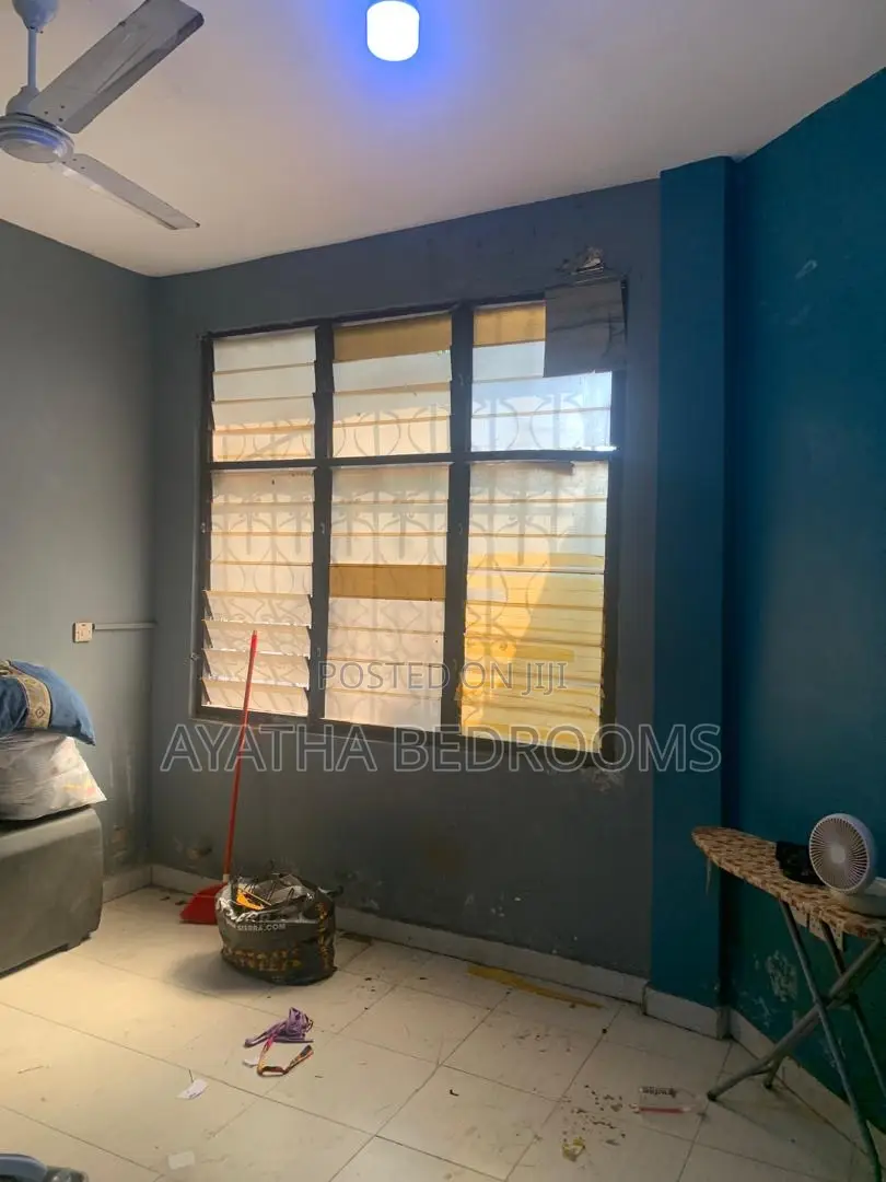 2bdrm Apartment in Modern Properties, New Town for rent in New Town