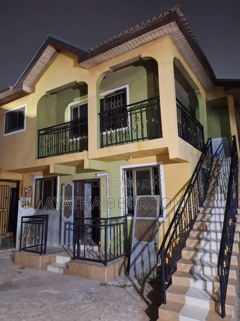 2bdrm Apartment in Modern Properties, New Town for rent in New Town