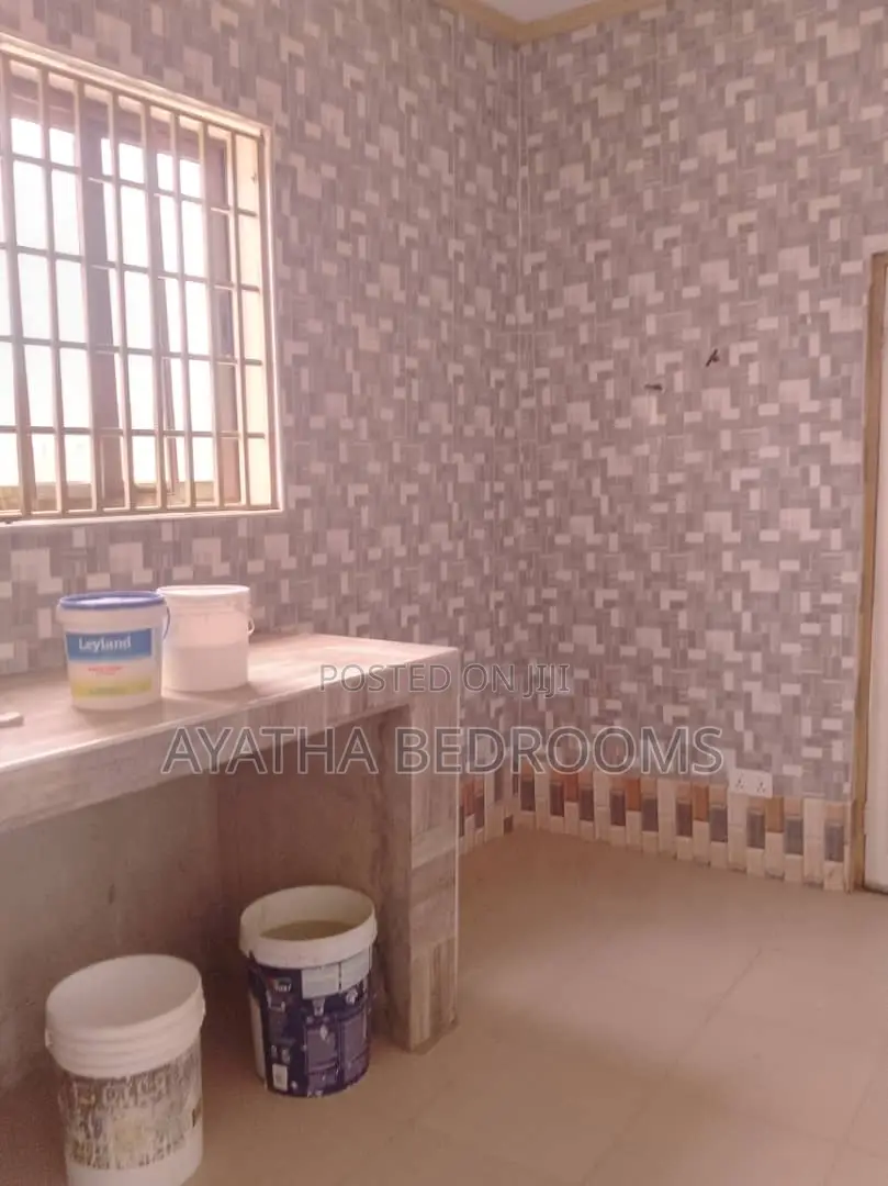 2bdrm Apartment in Modern Properties, New Town for rent in New Town