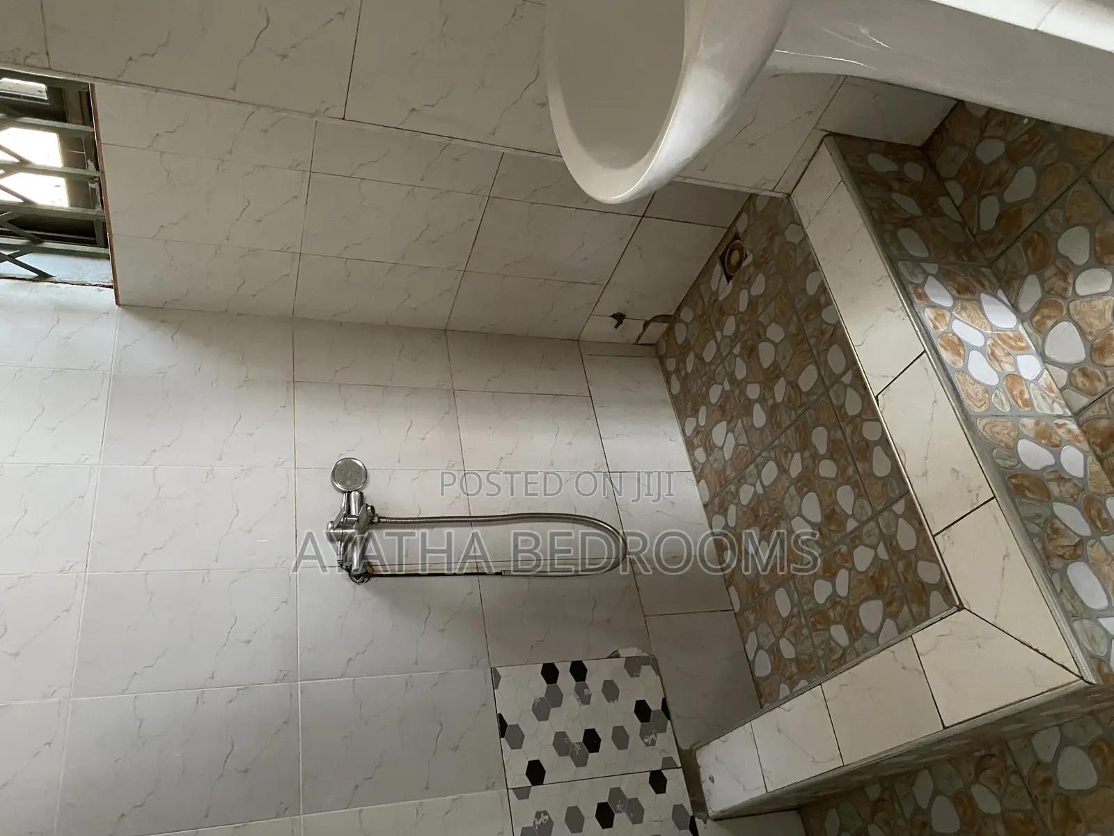 2bdrm Apartment in Modern Properties, Tseaddo for rent in Tseaddo