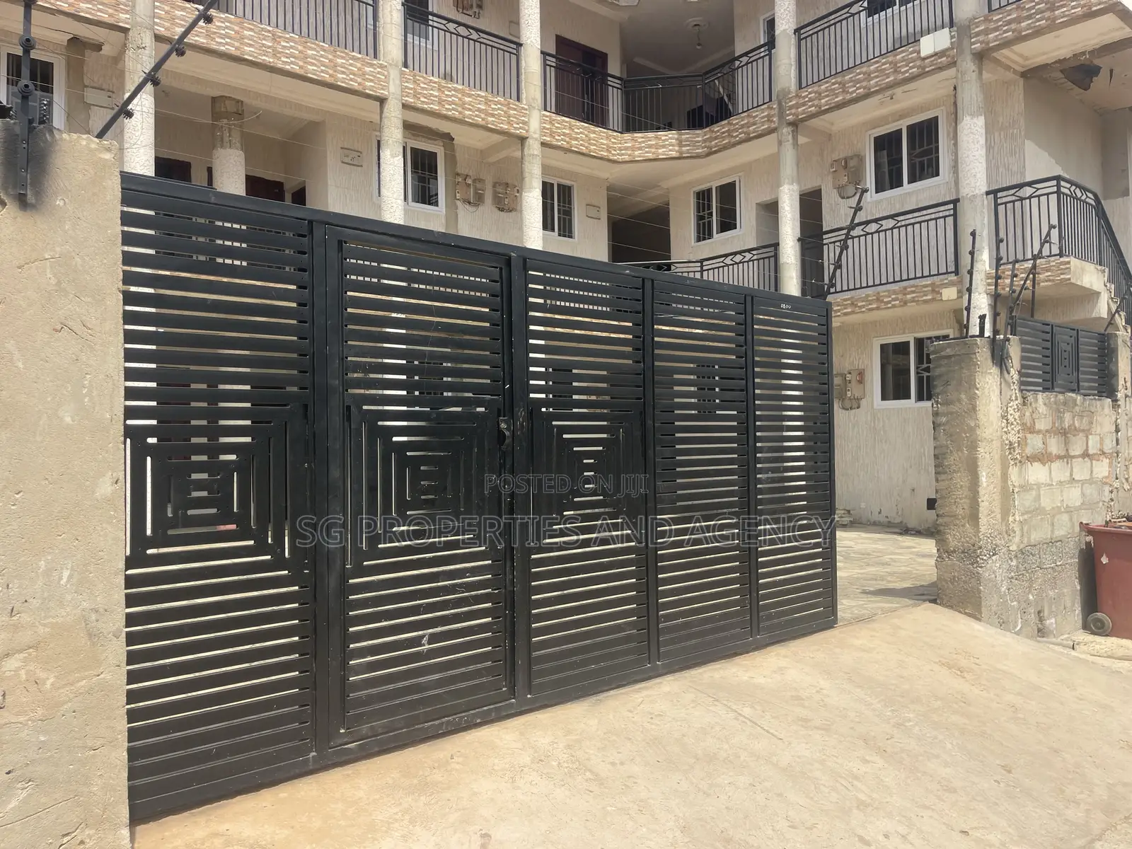 1bdrm Apartment in Lashibi, Sakumono for rent in Sakumono