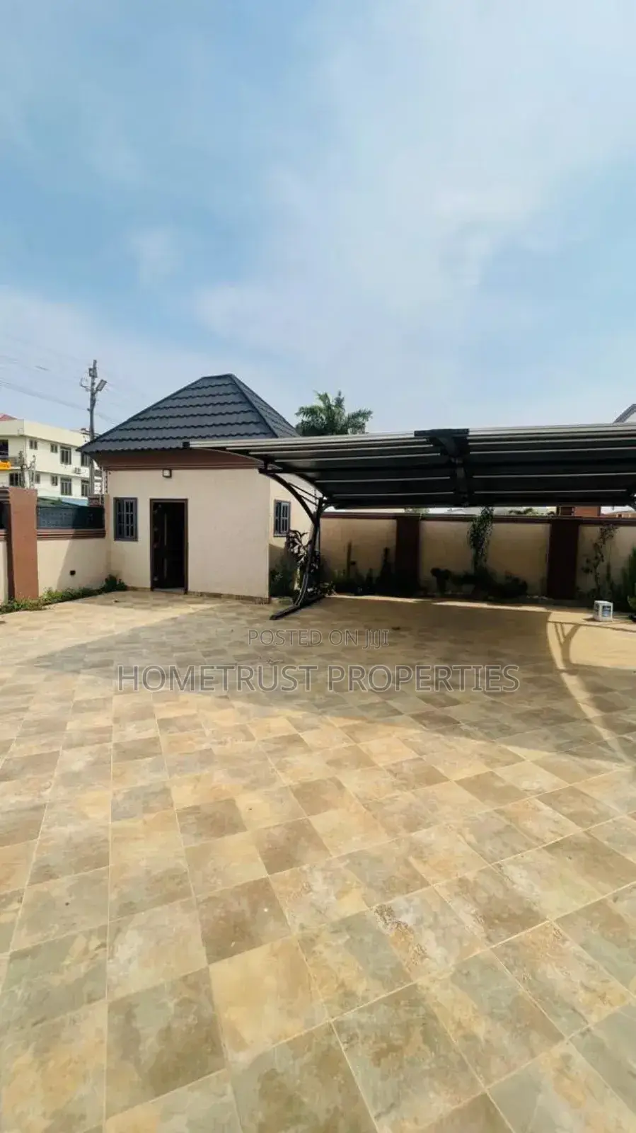4bdrm Duplex in Haatso Westland, Antis for rent in Antis
