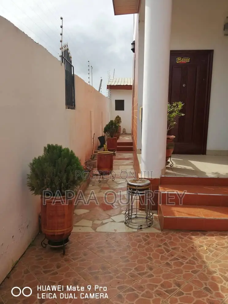 Furnished 6bdrm House in Tseaddo for sale in Tseaddo