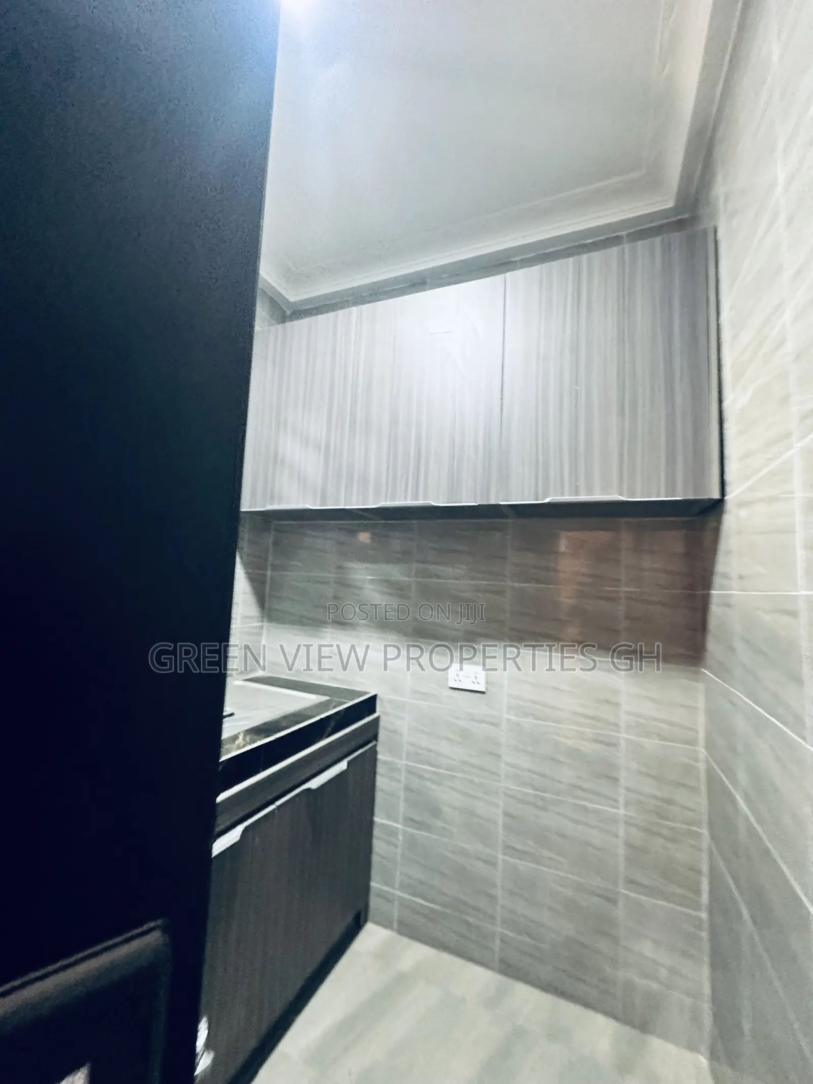 1bdrm Room & Parlour in West Hills Mall Area for rent in West Hills Mall Area