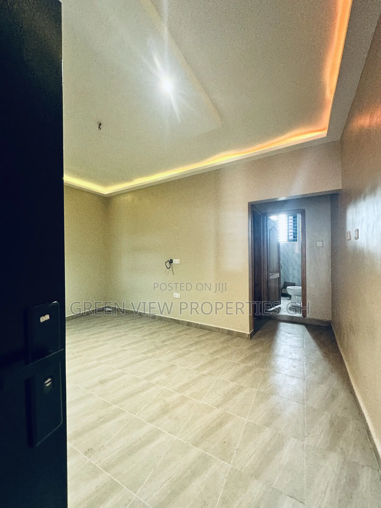1bdrm Room & Parlour in West Hills Mall Area for rent in West Hills Mall Area