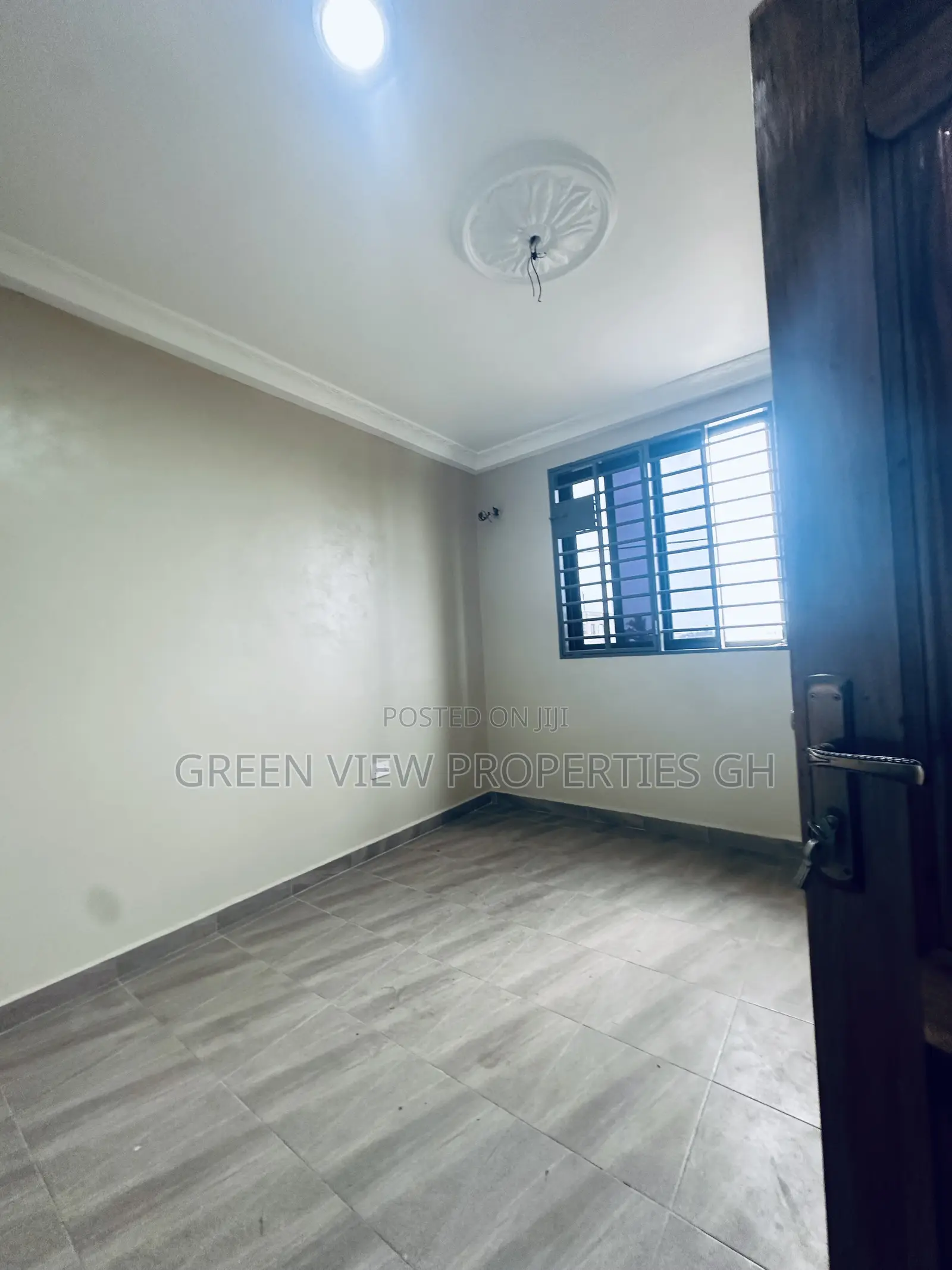 1bdrm Room & Parlour in West Hills Mall Area for rent in West Hills Mall Area