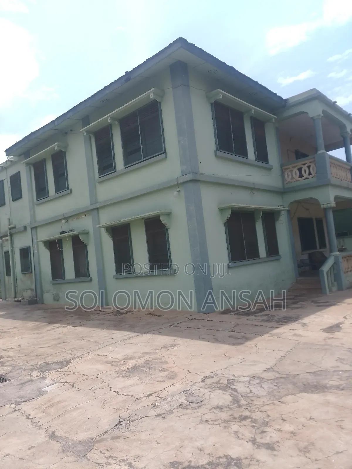 14bdrm House in Free Will Agency, Kumasi Metropolitan for sale in Kumasi Metropolitan