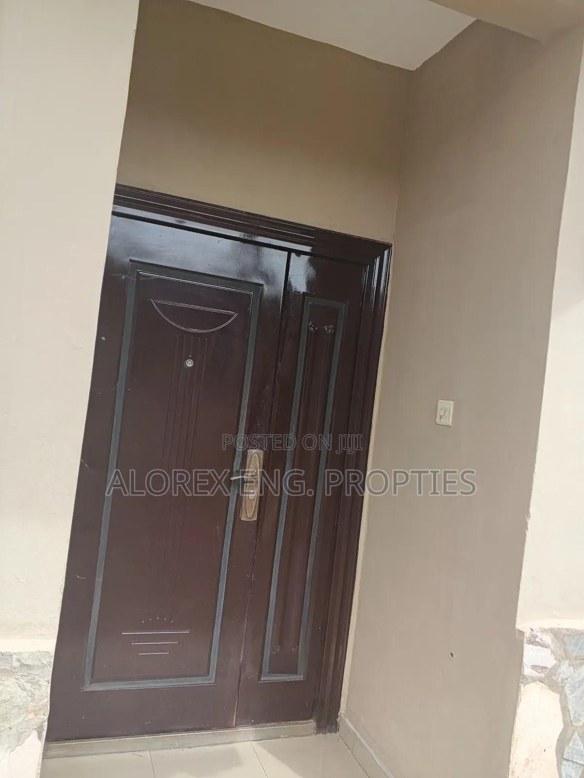 1bdrm Apartment in 2 Air Con, 6 Mnths, Frafraha for rent in Frafraha