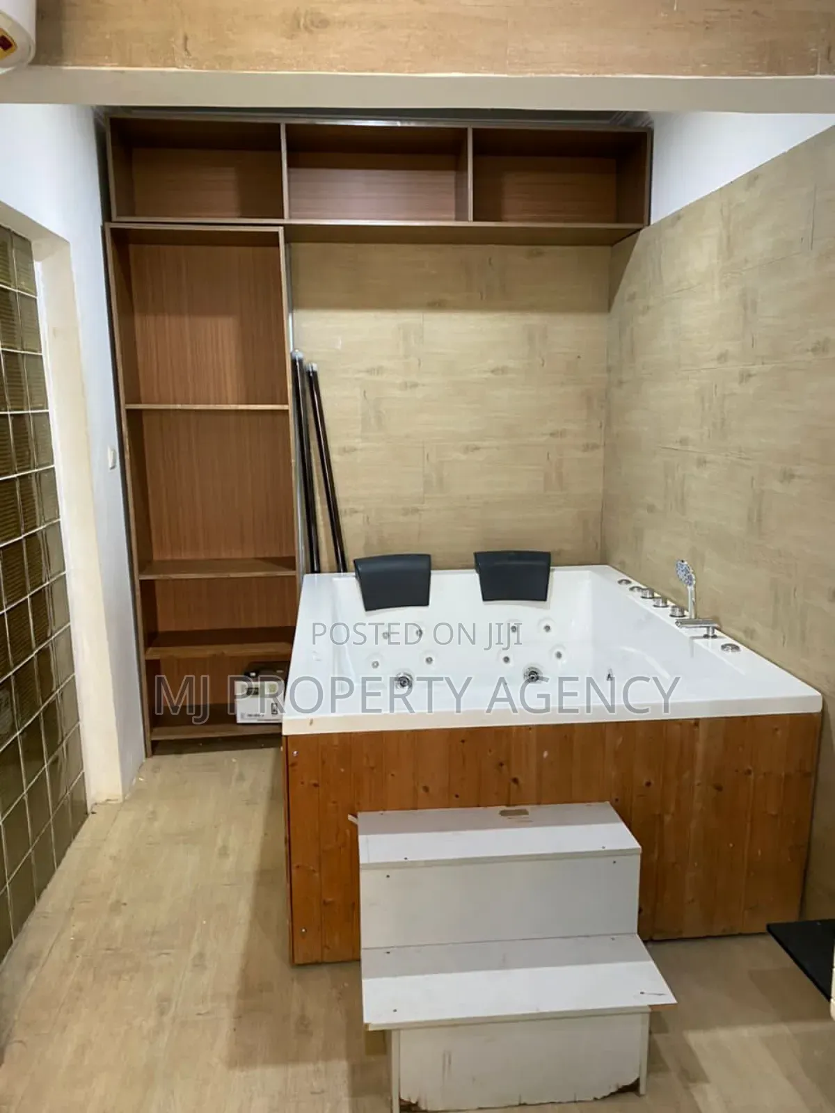 4bdrm House in Community 25 for rent in Community 25