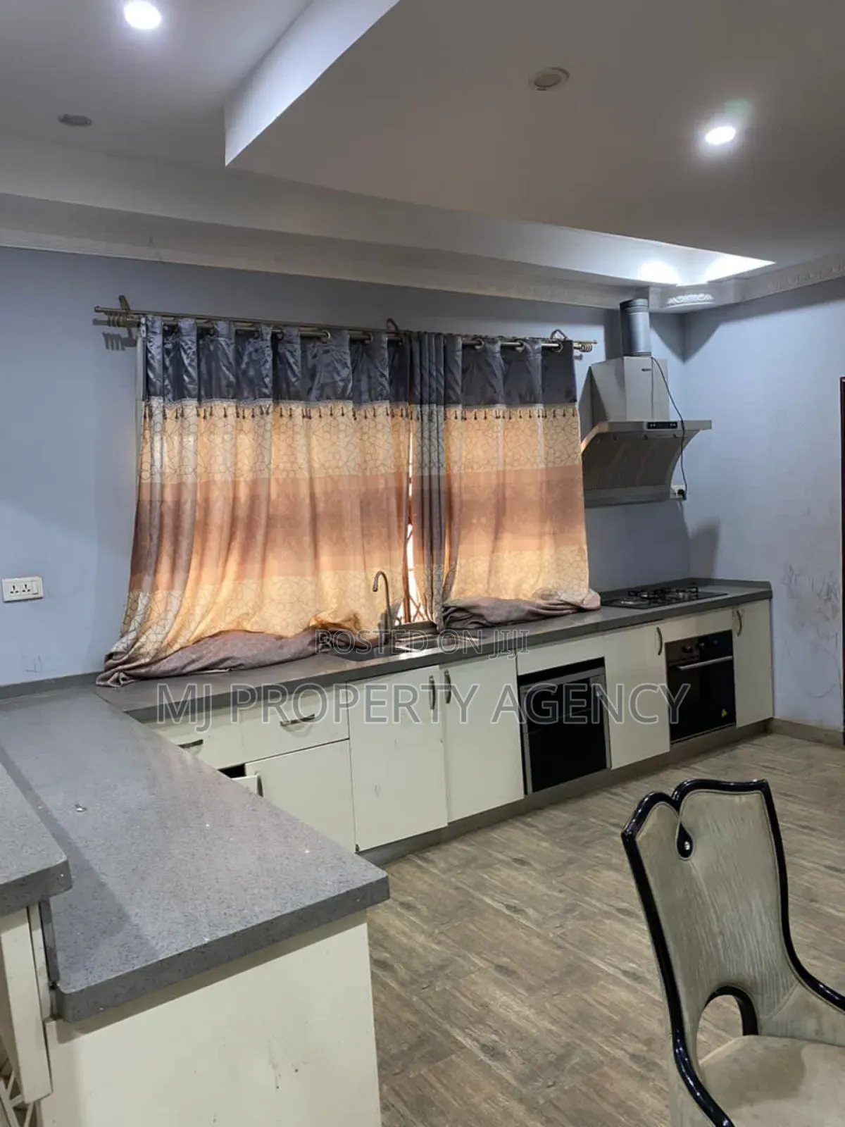 4bdrm House in Community 25 for rent in Community 25
