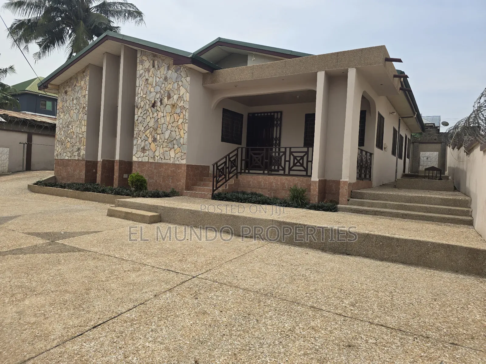 4bdrm House in Nyankyerenyease, Kumasi Metropolitan for rent in Kumasi Metropolitan
