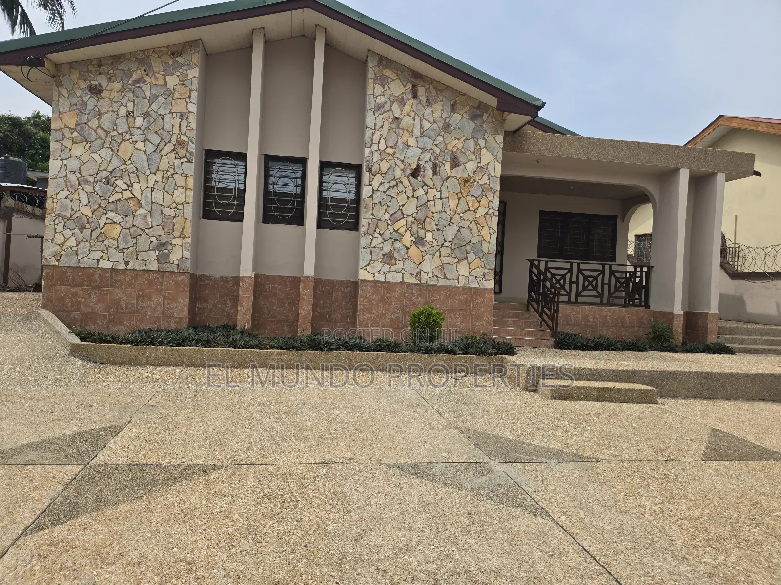 4bdrm House in Nyankyerenyease, Kumasi Metropolitan for rent in Kumasi Metropolitan