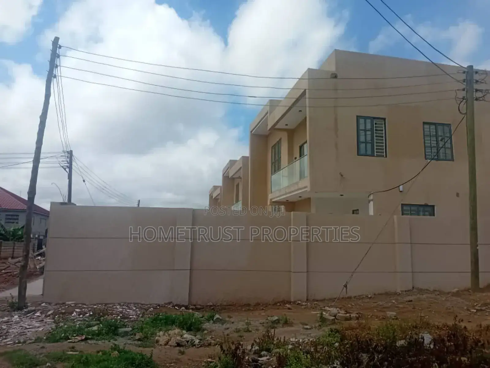 5bdrm Duplex in Ashongman Estate, Kwabenya for sale in Kwabenya