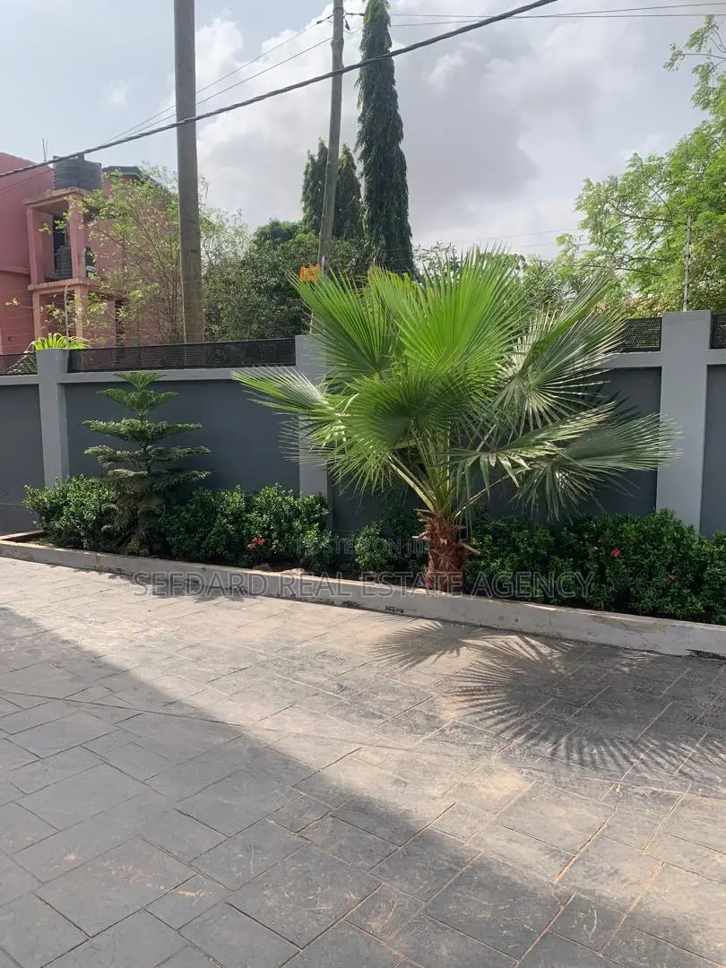 2bdrm Apartment in Ashaley Botwe for rent in Ashaley Botwe
