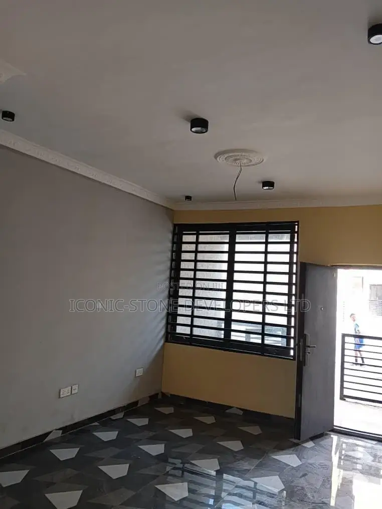 1bdrm Apartment in Adenta, Frafraha for rent in Frafraha