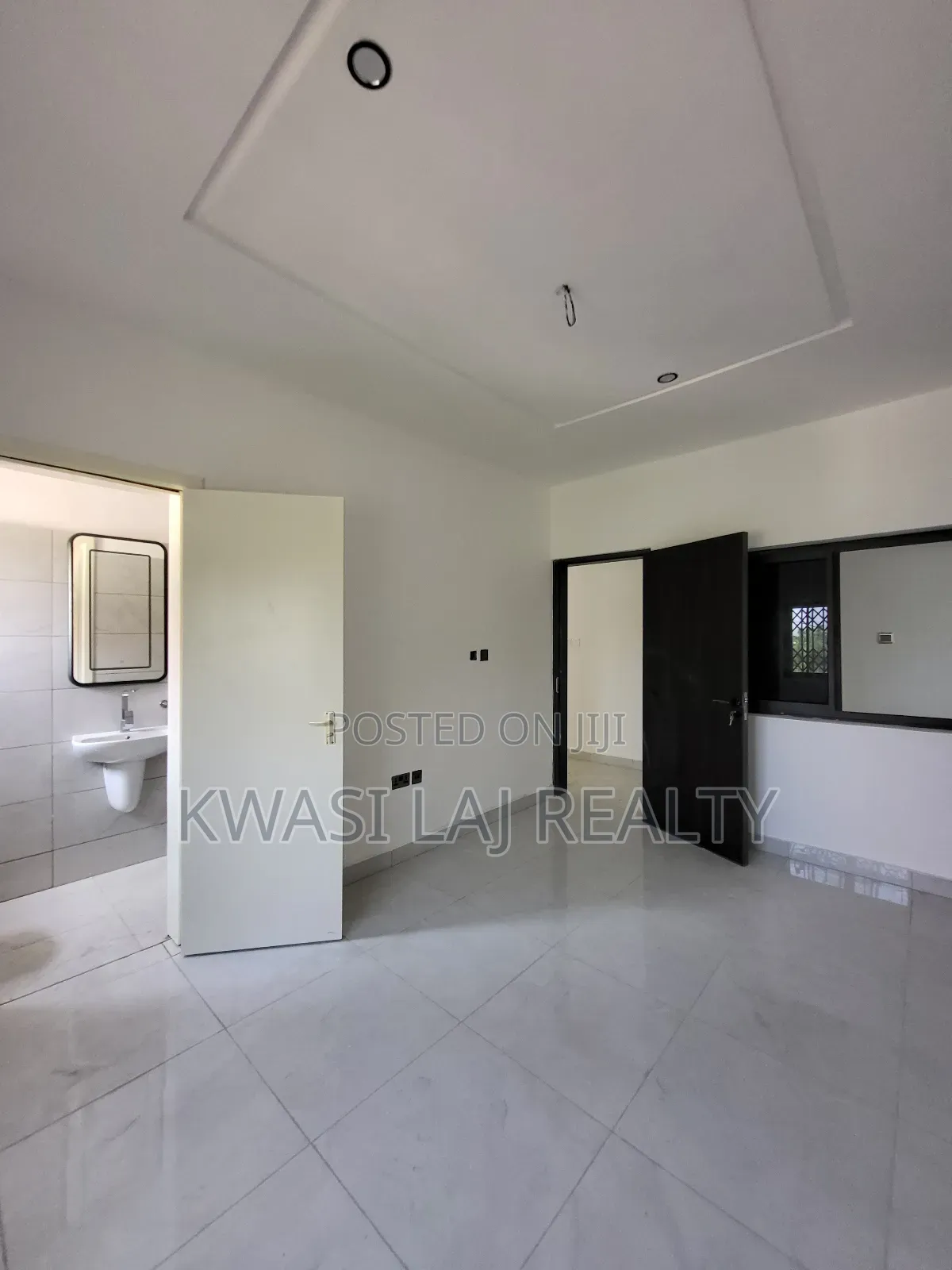4bdrm House in Oyarifa for sale in Oyarifa