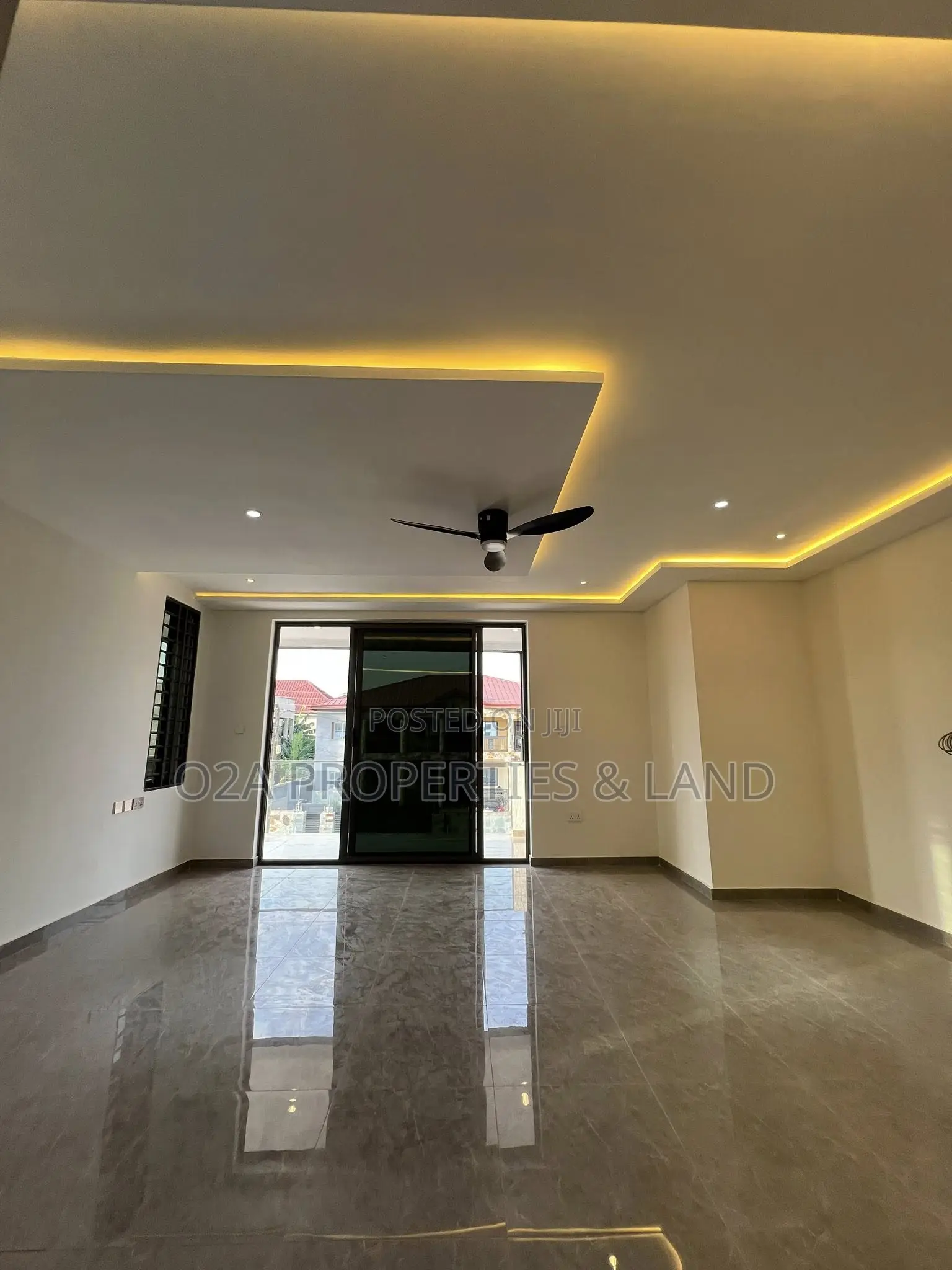4bdrm House in Lakeside Estate for sale in Lake Side Estate