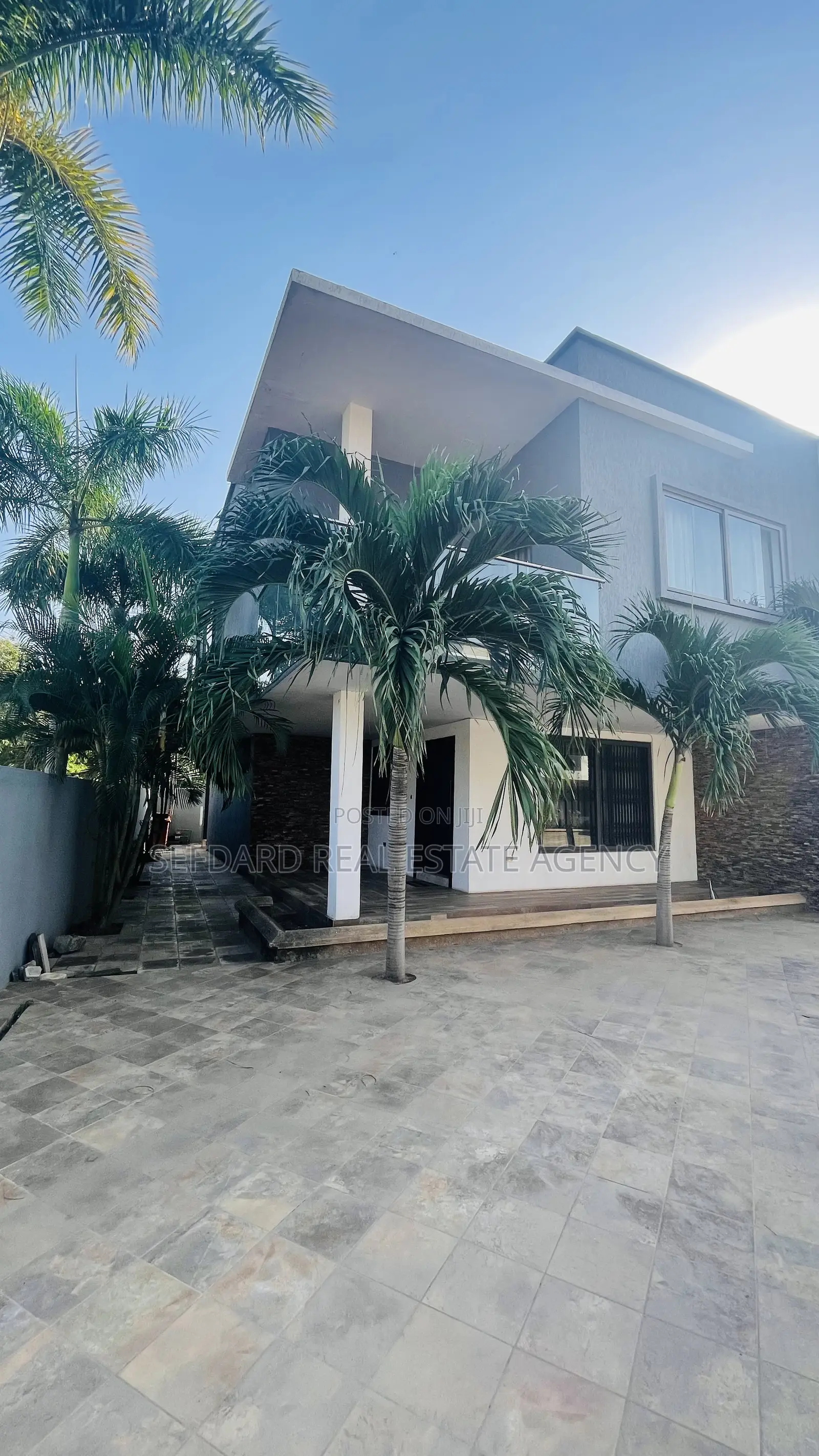 4bdrm Duplex in Parakuo Estate for rent in Parakuo Estate