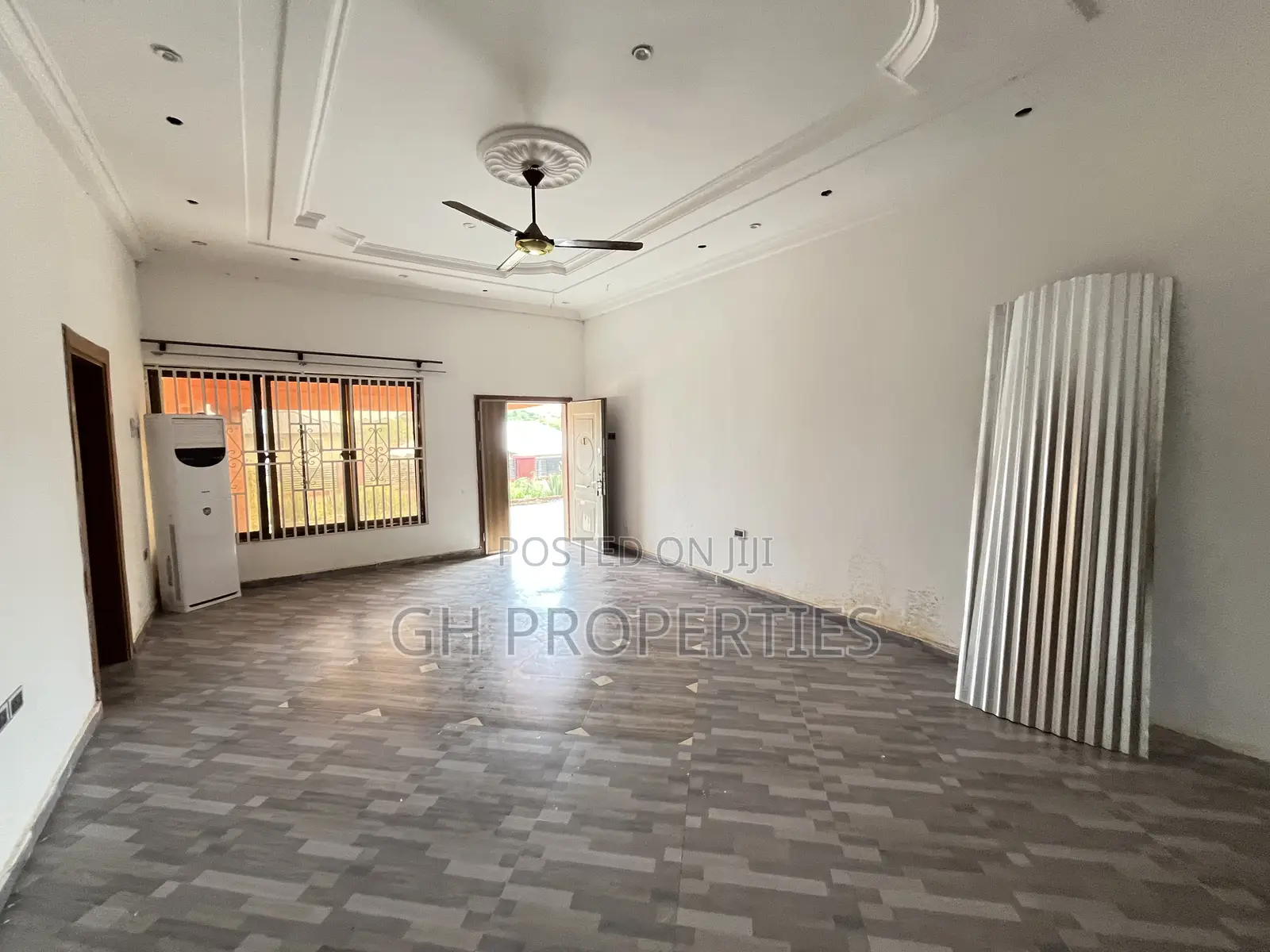 3bdrm Apartment in Sokoban,Wood, Kumasi Metropolitan for rent in Kumasi Metropolitan