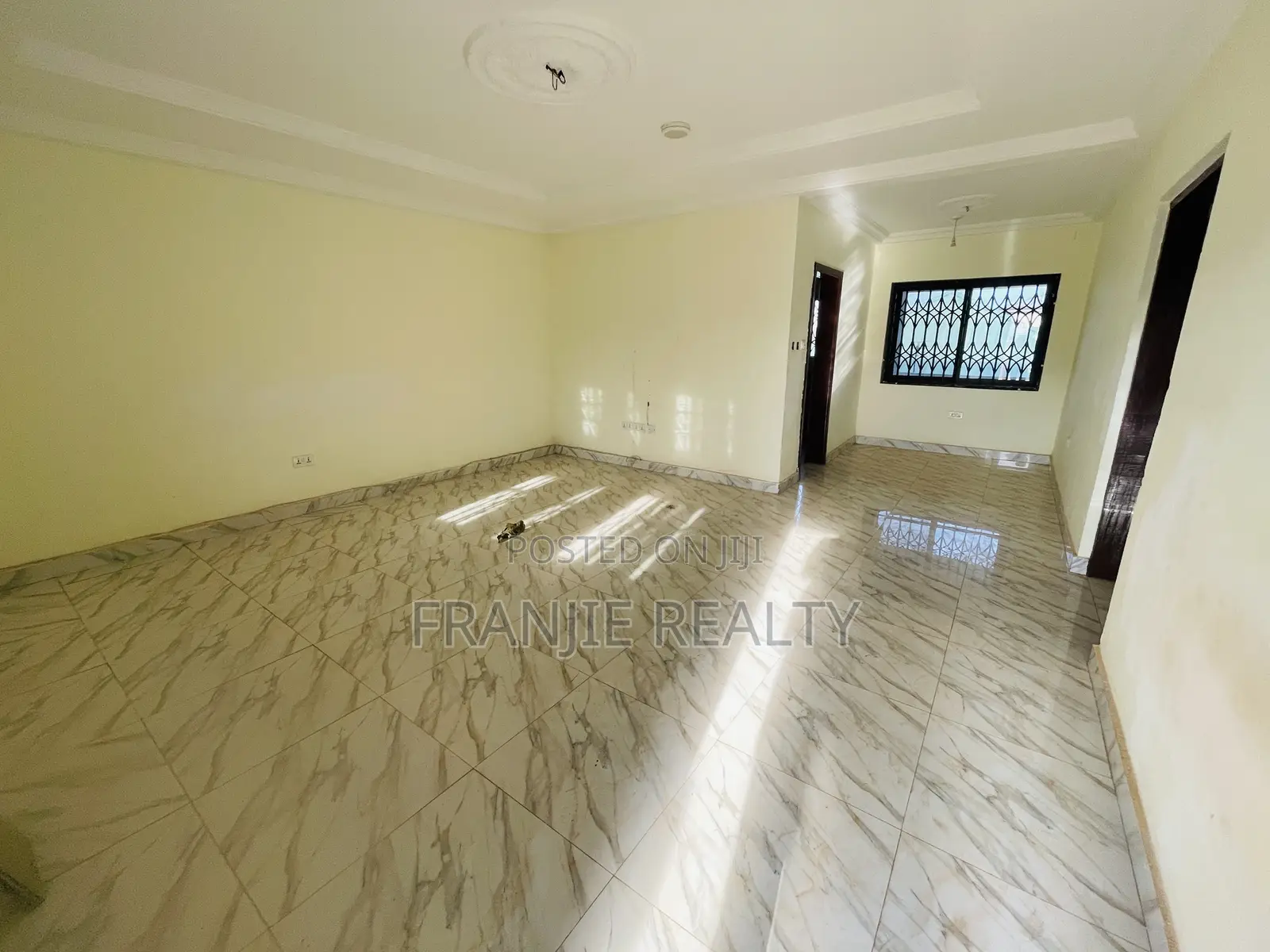 2bdrm Apartment in Franjie Realty, Weija for rent in Weija