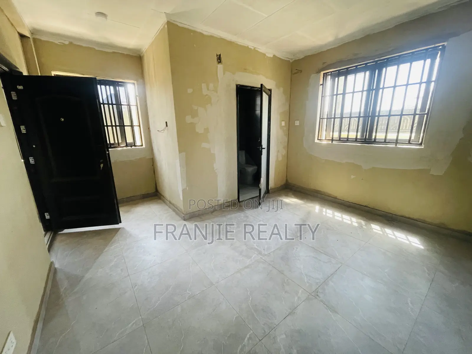 2bdrm Apartment in Franjie Realty, West Hills Mall Area for rent in West Hills Mall Area