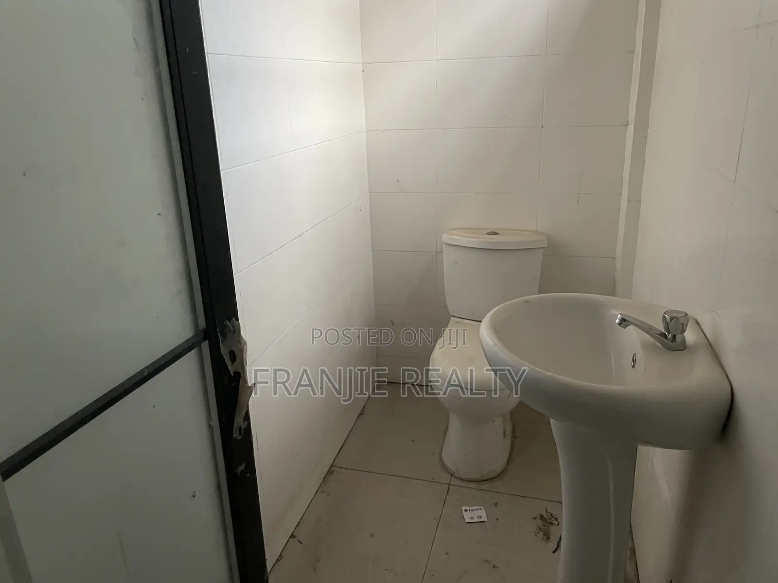 Shop/Store/Office Space for Rent at Kasoa in Kasoa