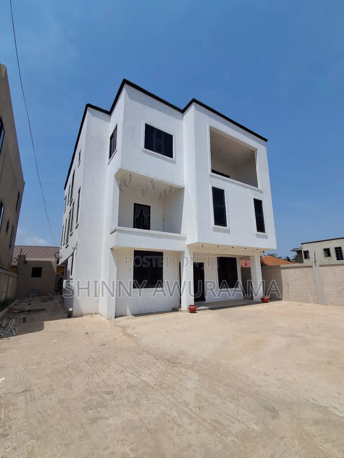 4bdrm House in East Legon Hills, School Junction for sale in School Junction