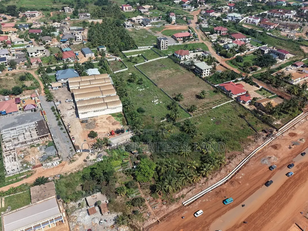 Executive Roadside Lands for Sale at Amrahia in Sakora