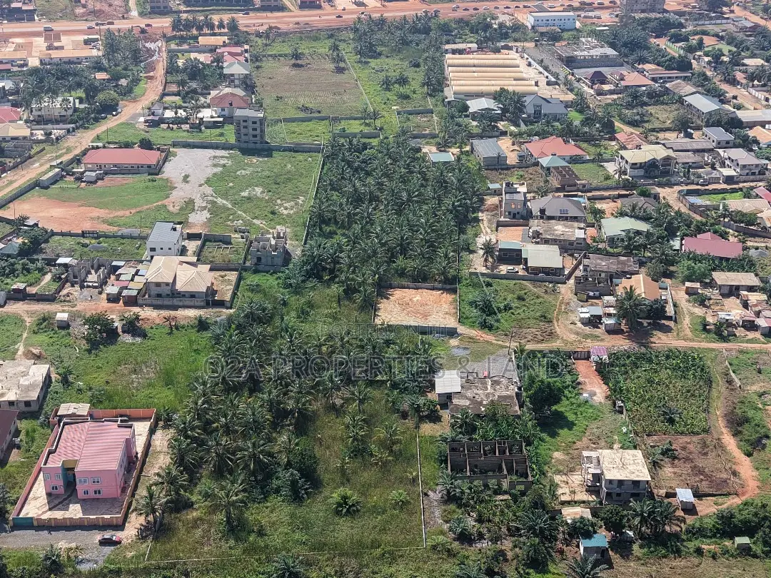 Executive Roadside Lands for Sale at Amrahia in Sakora