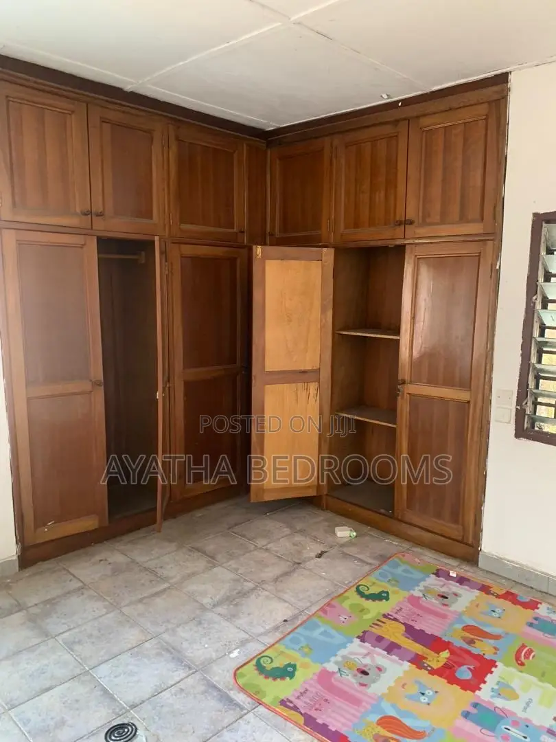 4bdrm House in Camp 2, New Town for rent in New Town
