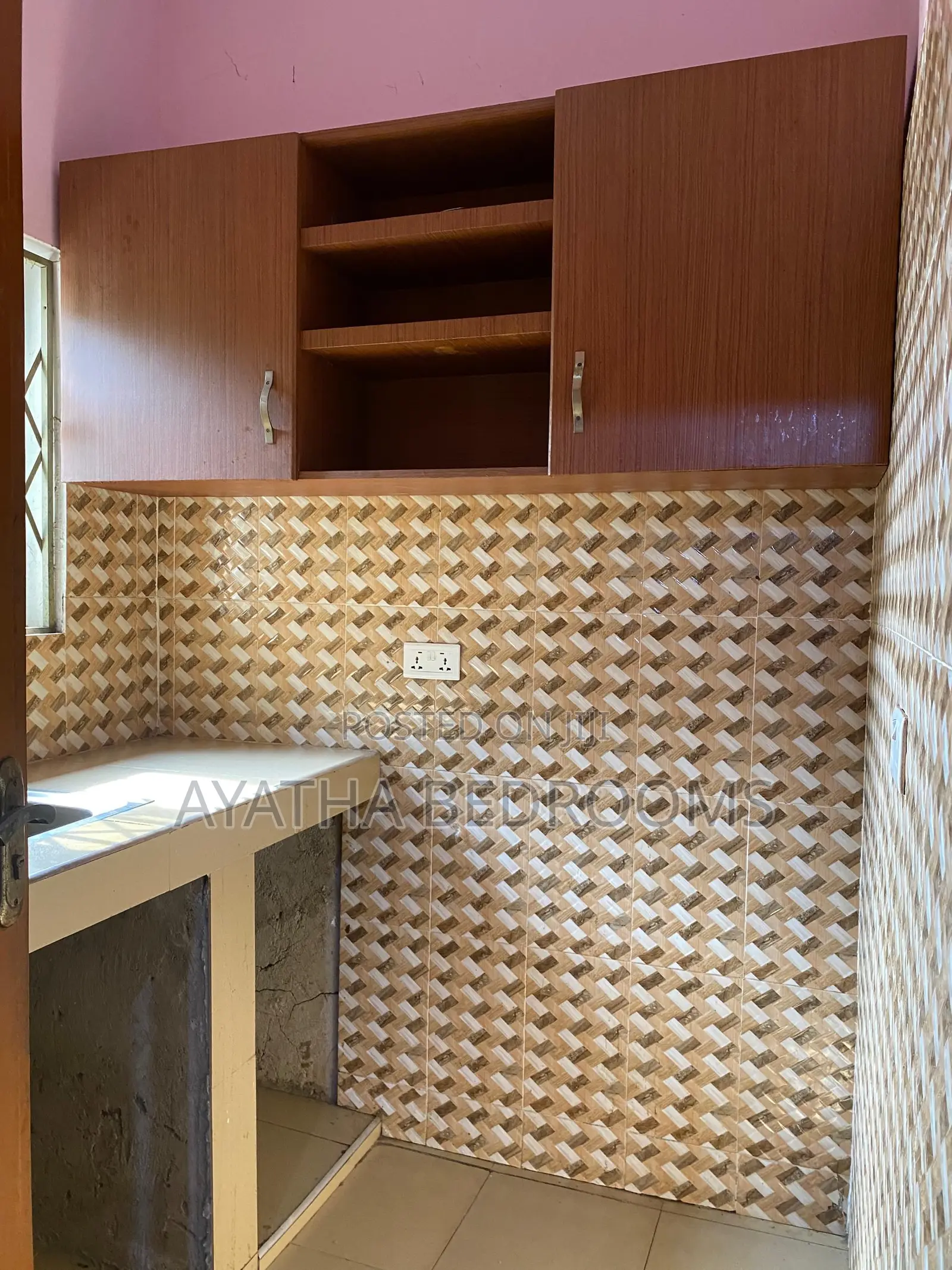 1bdrm Apartment in Tseaddo for rent in Tseaddo