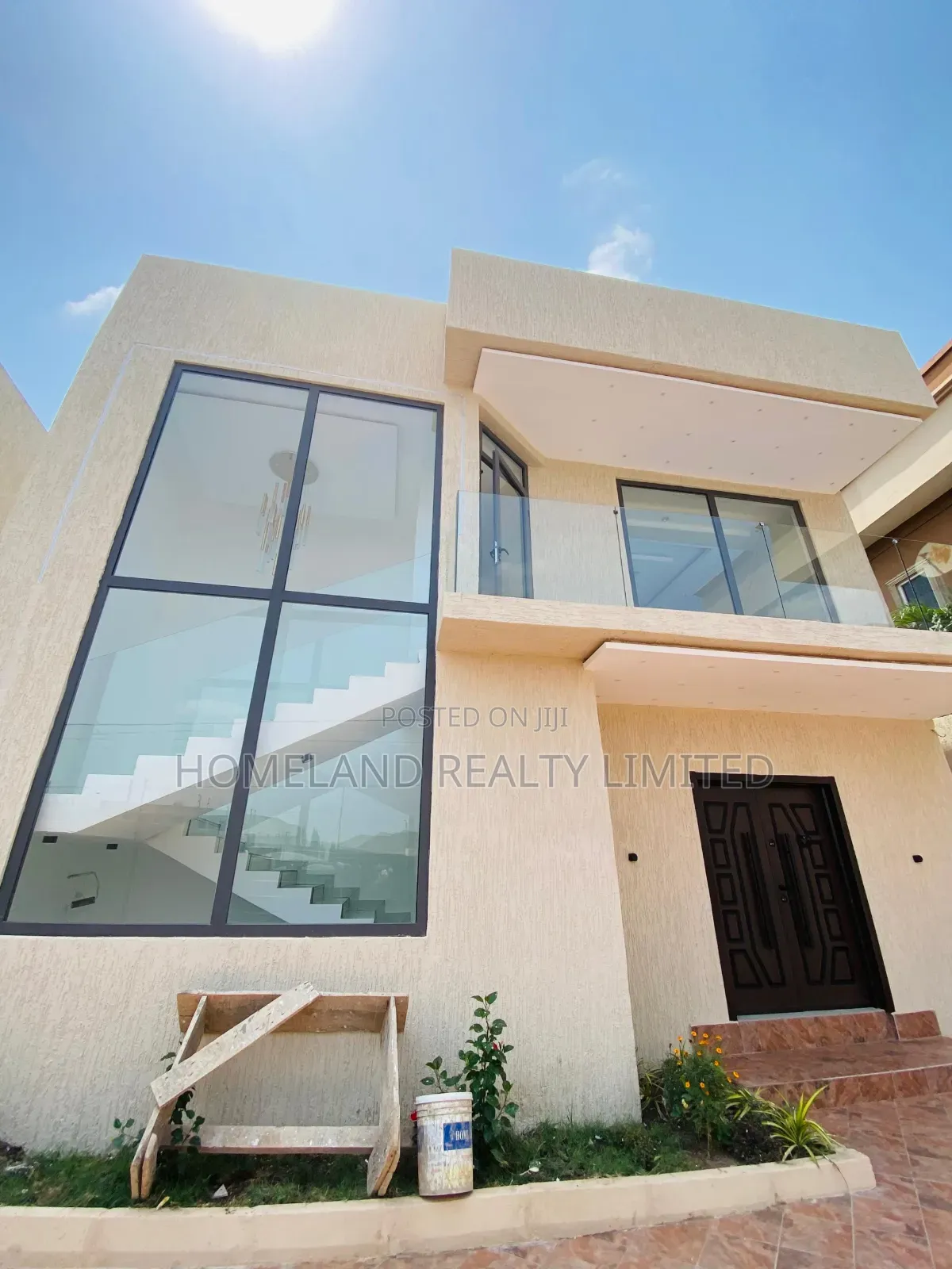 5bdrm Duplex in Ogbojo, Accra Metropolitan for sale in Accra Metropolitan