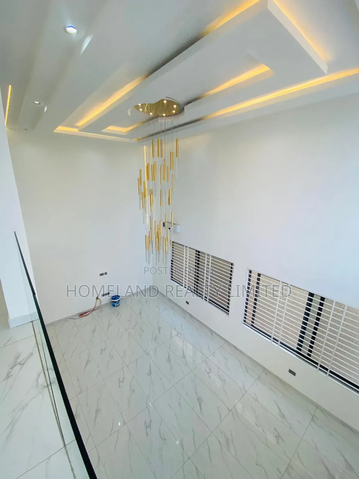 5bdrm Duplex in Ogbojo, Accra Metropolitan for sale in Accra Metropolitan