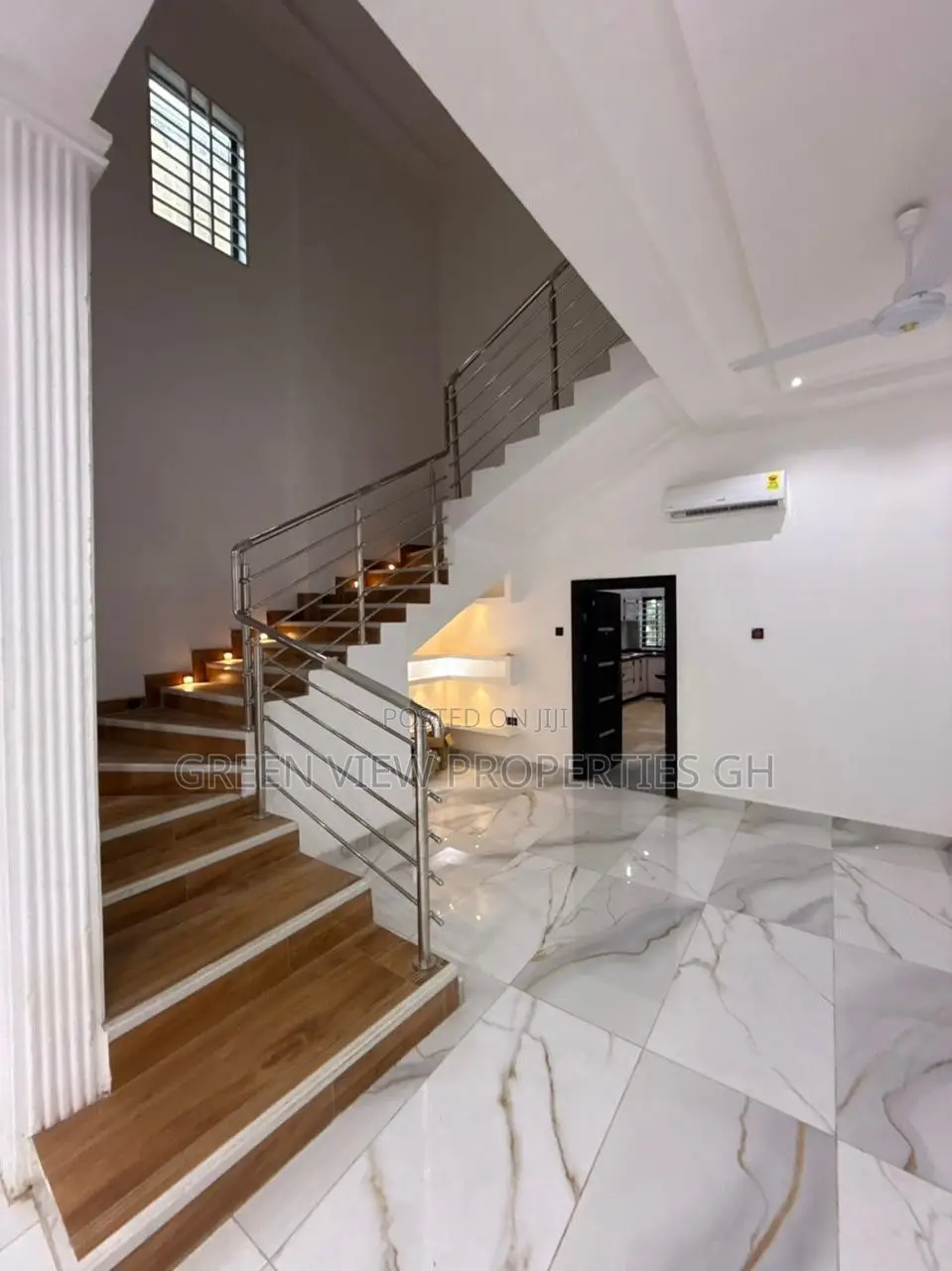 4bdrm Duplex in Haatso for sale in Haatso