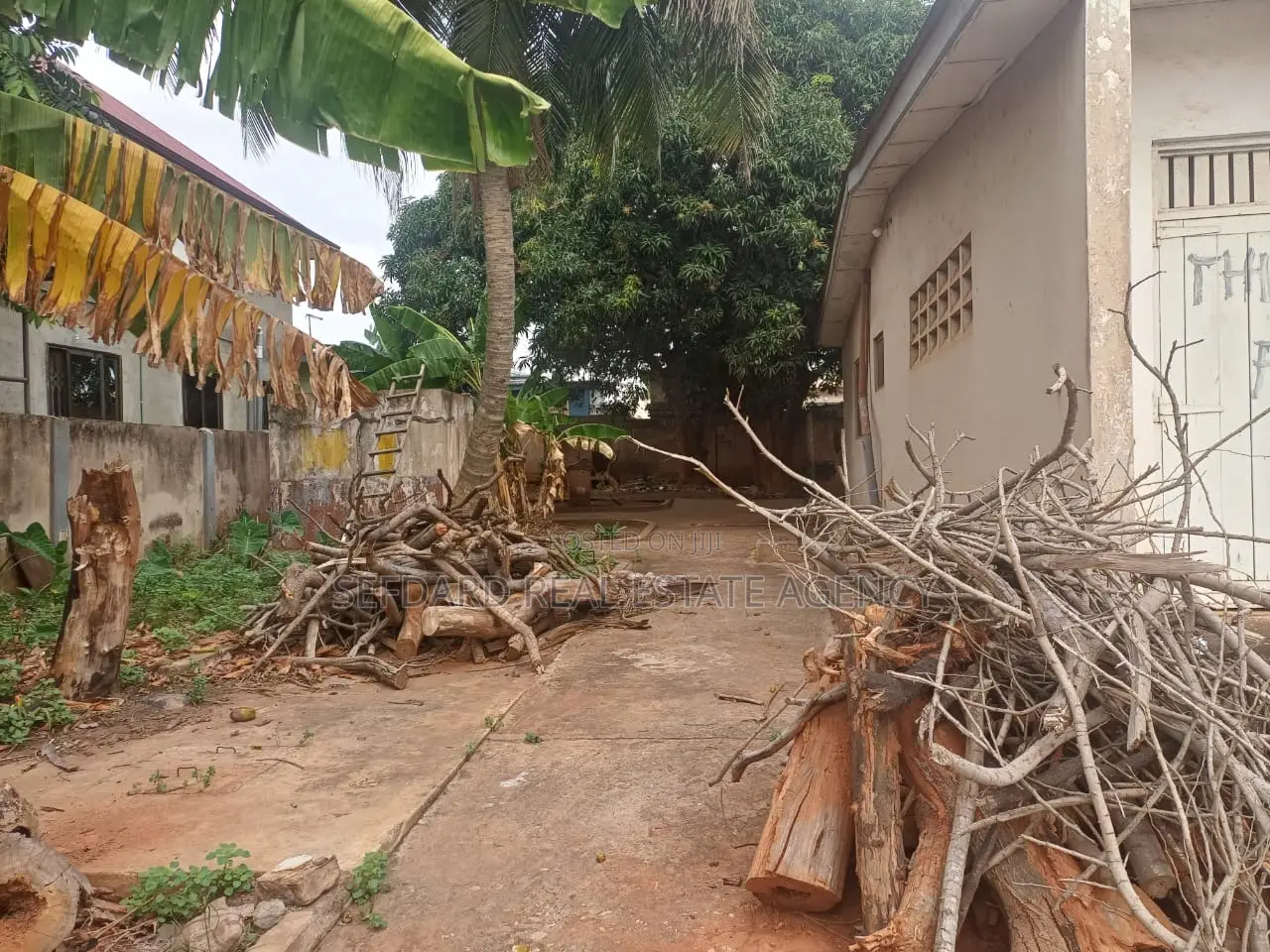 120 × 120 Plot of Land Available for Sale at Achimota Kingsby. in Achimota