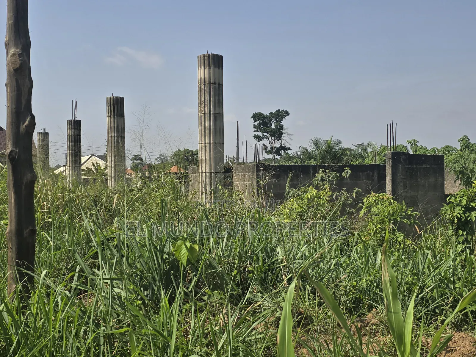 Uncompleted Lintel Level House Nyankyerenyease for Sale in Kumasi Metropolitan