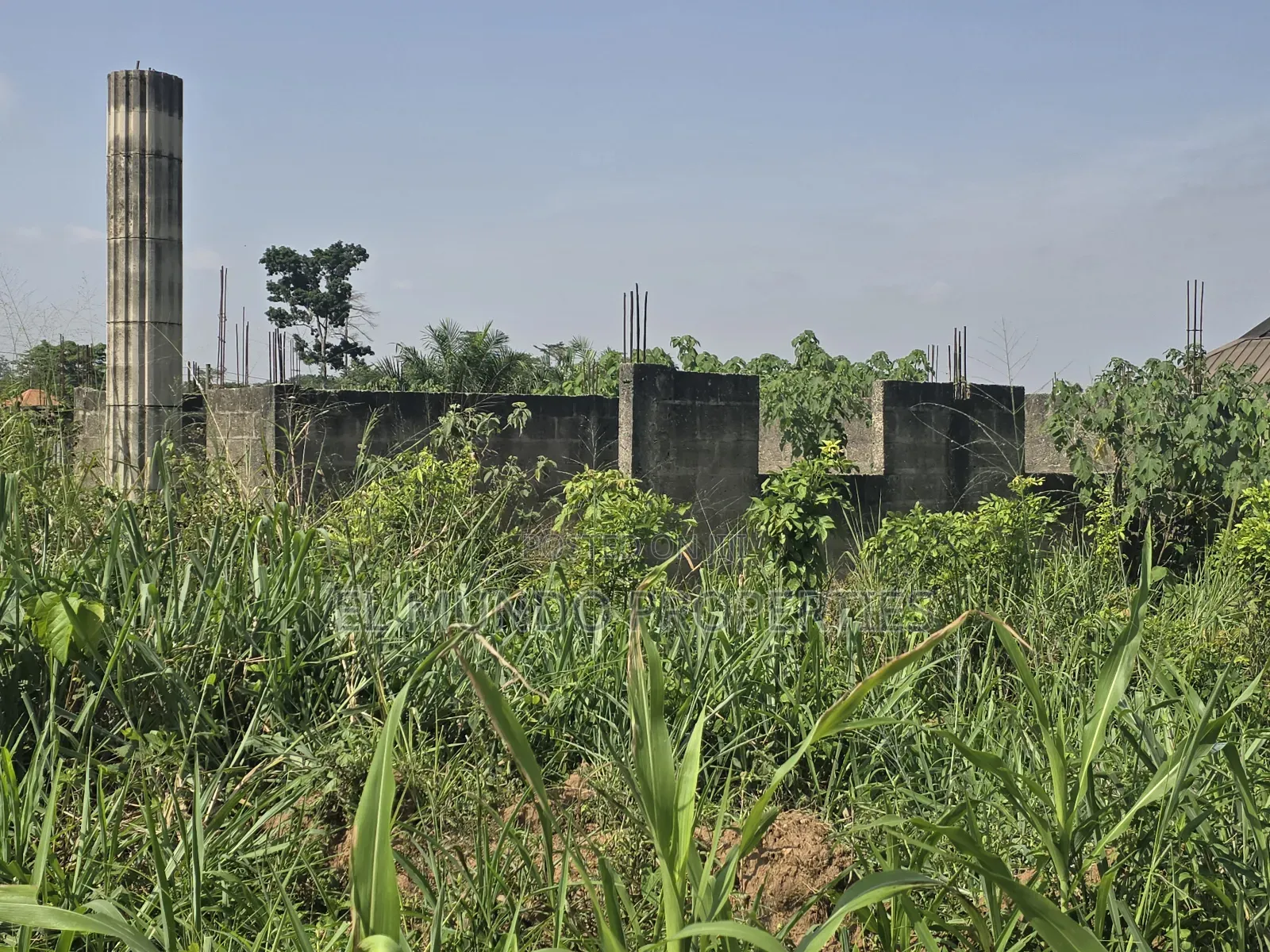 Uncompleted Lintel Level House Nyankyerenyease for Sale in Kumasi Metropolitan