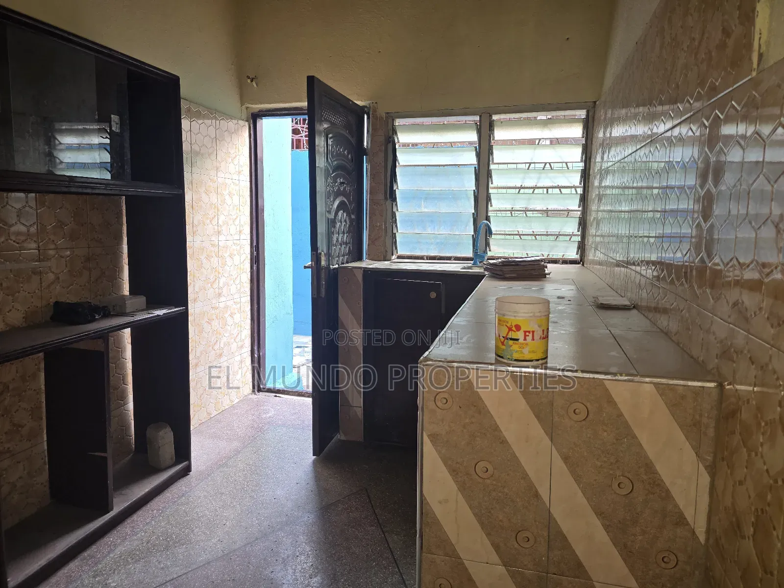 2bdrm Apartment in Ipt Container, Kumasi Metropolitan for rent in Kumasi Metropolitan