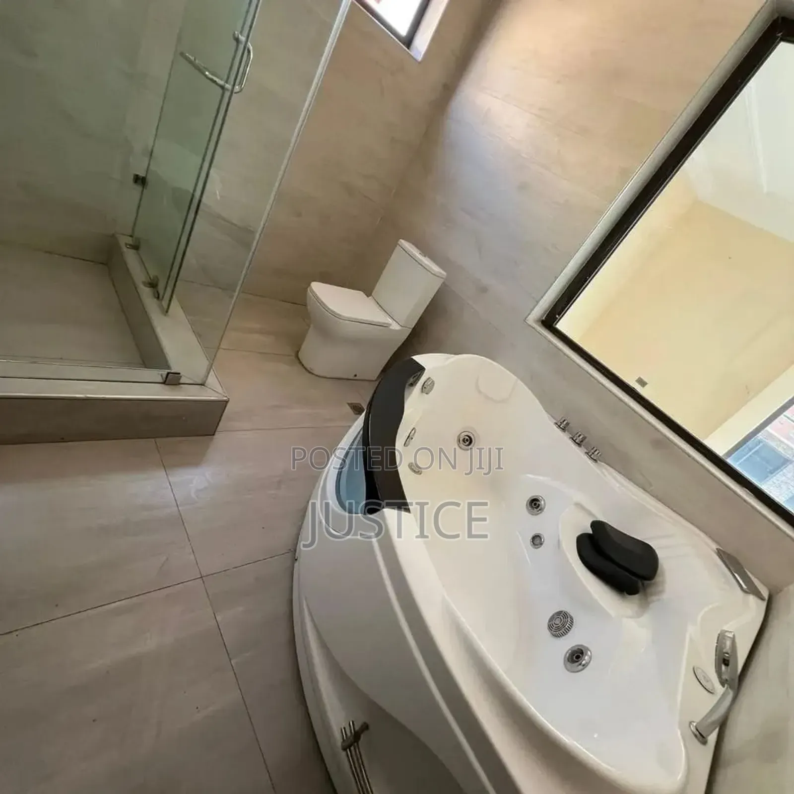 3bdrm House in A&C Mall East Legon for rent in A&C Mall Area