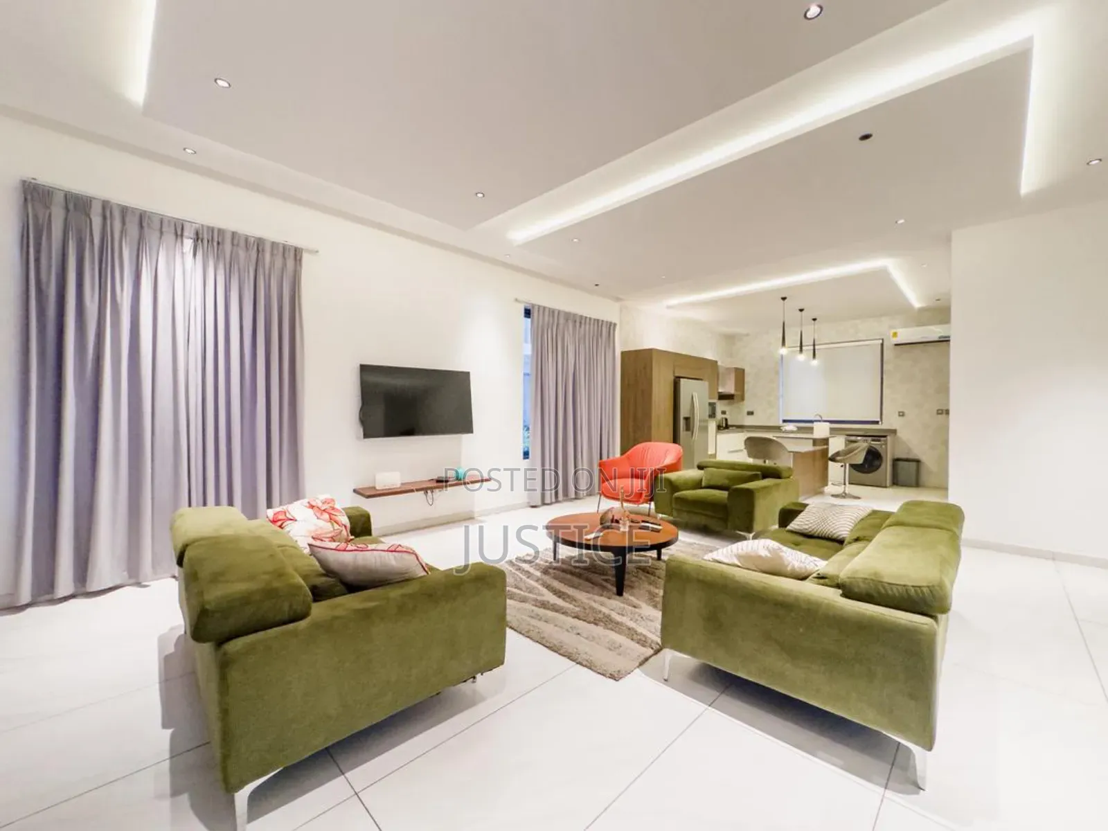 Furnished 3bdrm Townhouse / Terrace in Dzorwulu for rent in Dzorwulu