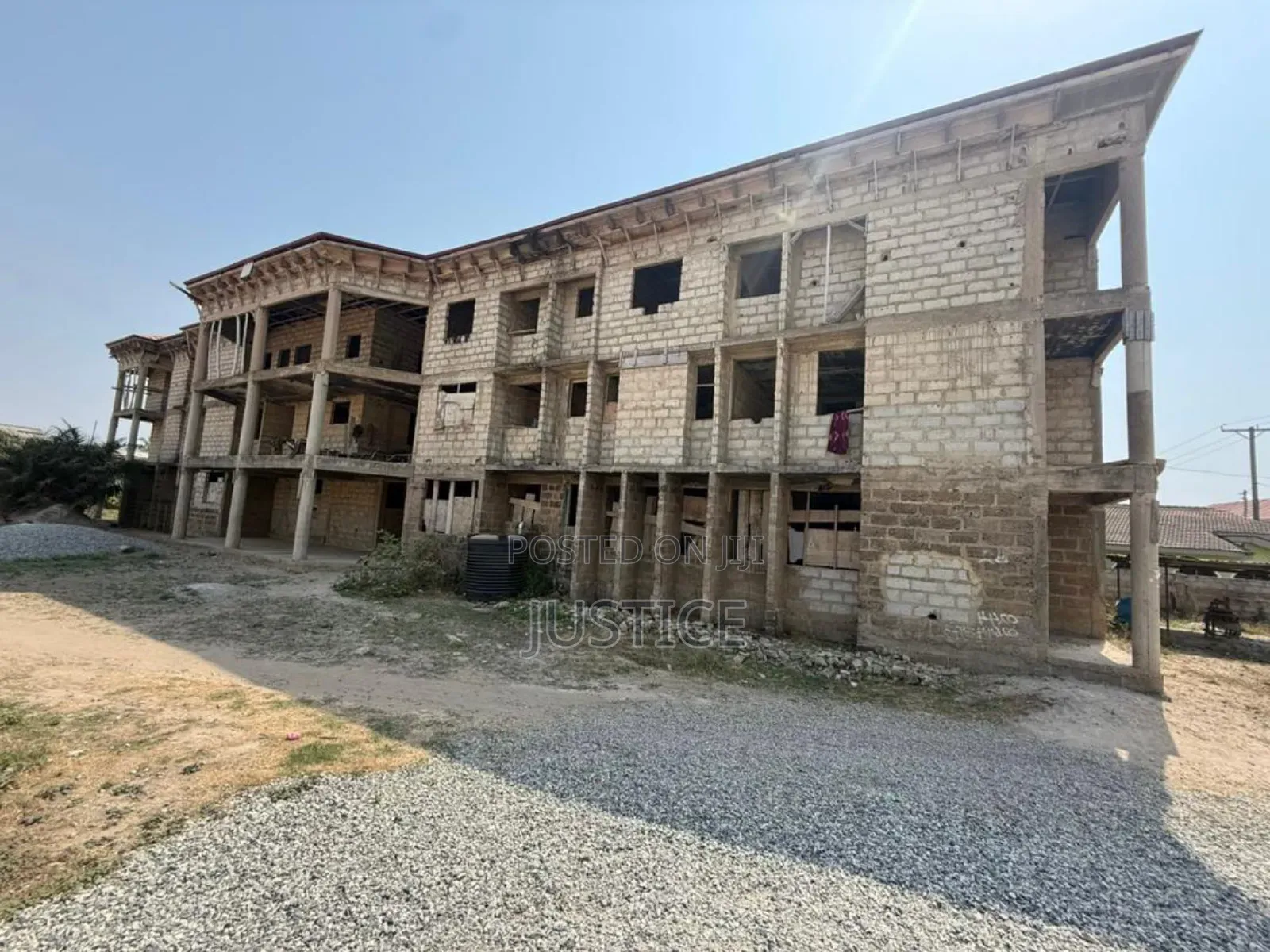 20bdrm House in Weija for sale in Weija