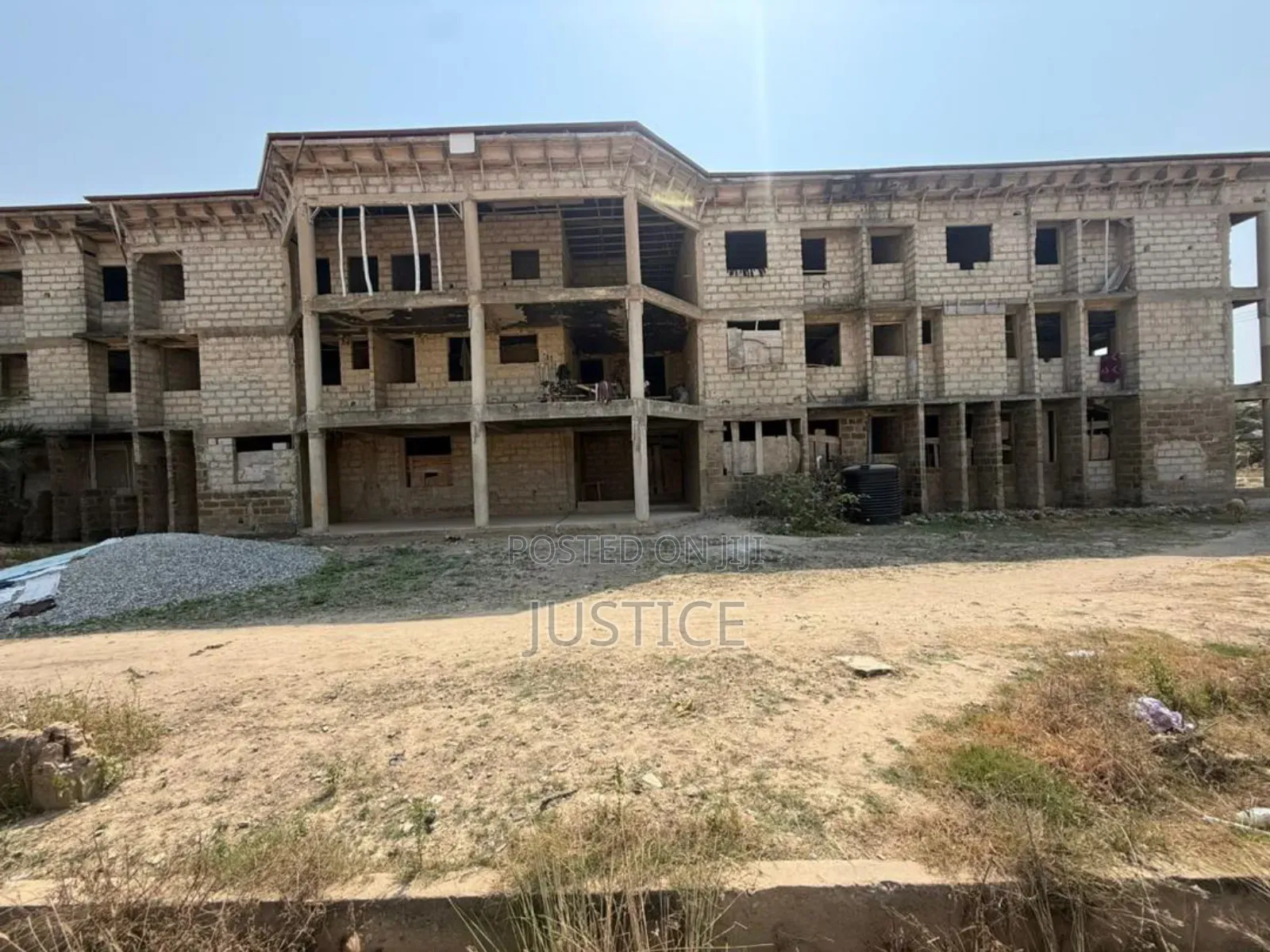 20bdrm House in Weija for sale in Weija