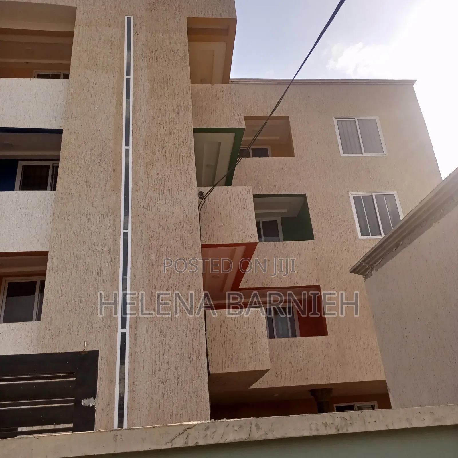 3bdrm Apartment in Helena Estate Agency, The Mall for rent in The Mall