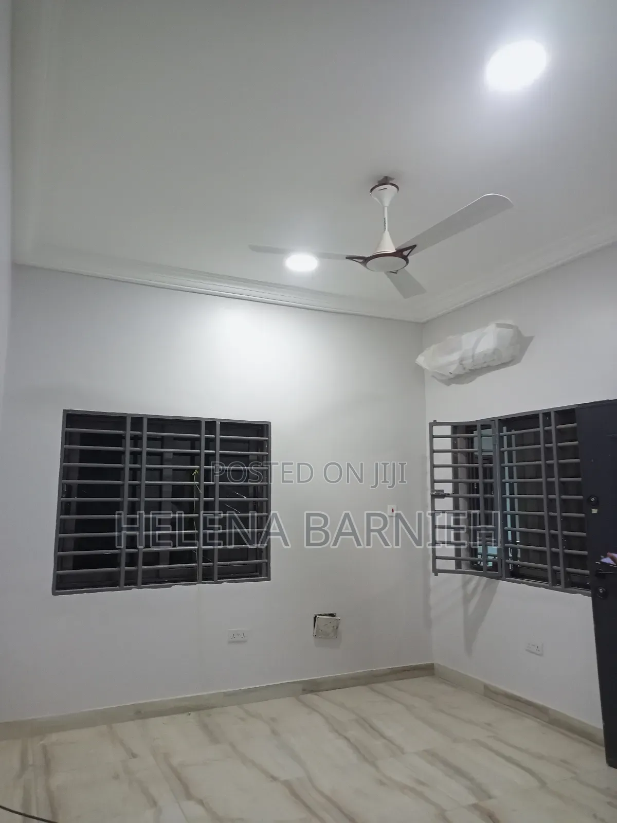 2bdrm Apartment in Helena Estate Agency, Pillar 2 for rent in Pillar 2