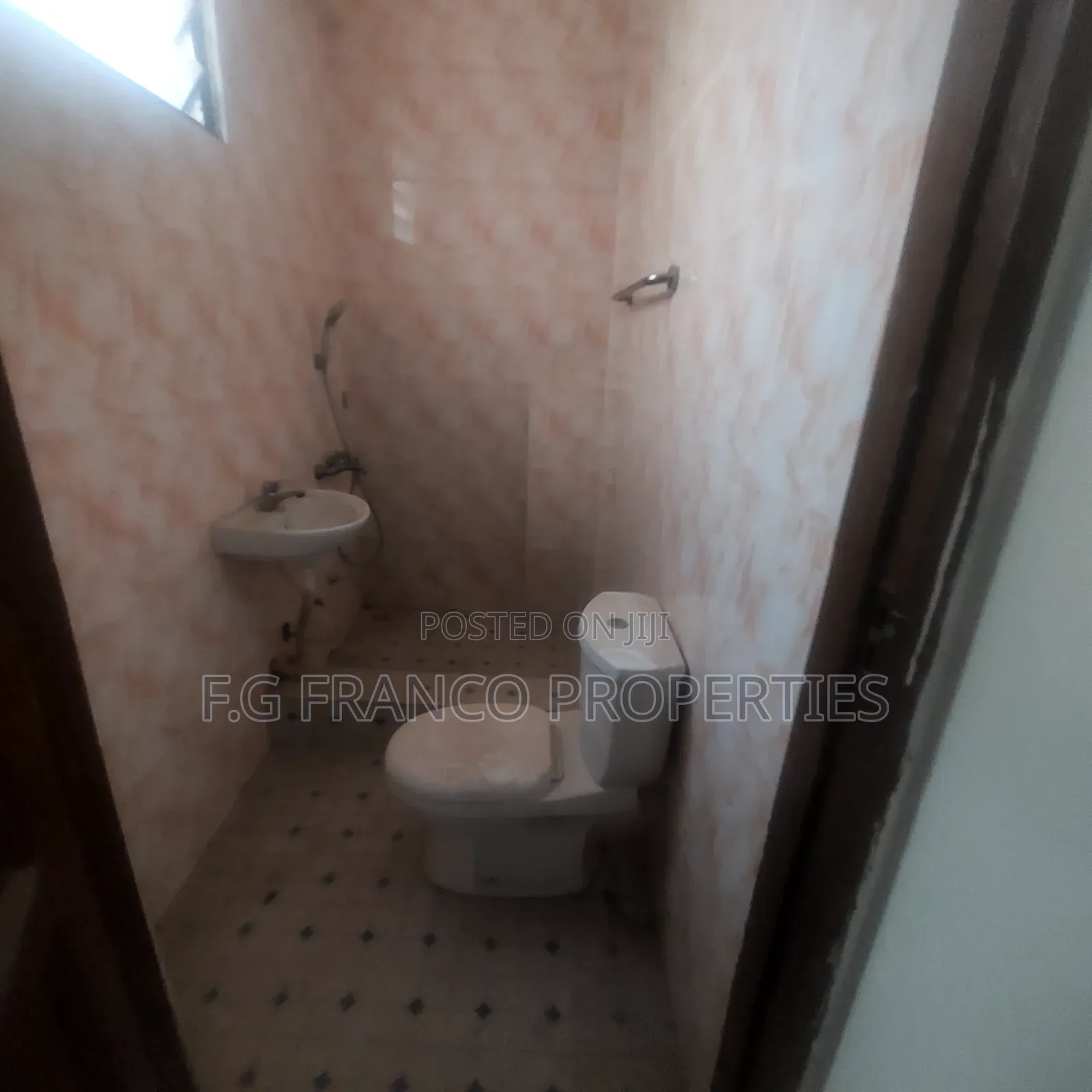 2bdrm Apartment in Kg Franco Properties, Spintex for rent in Spintex